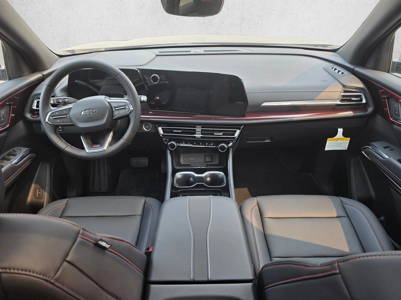 Thumbnail: 2026 Chevrolet Traverse - 4
