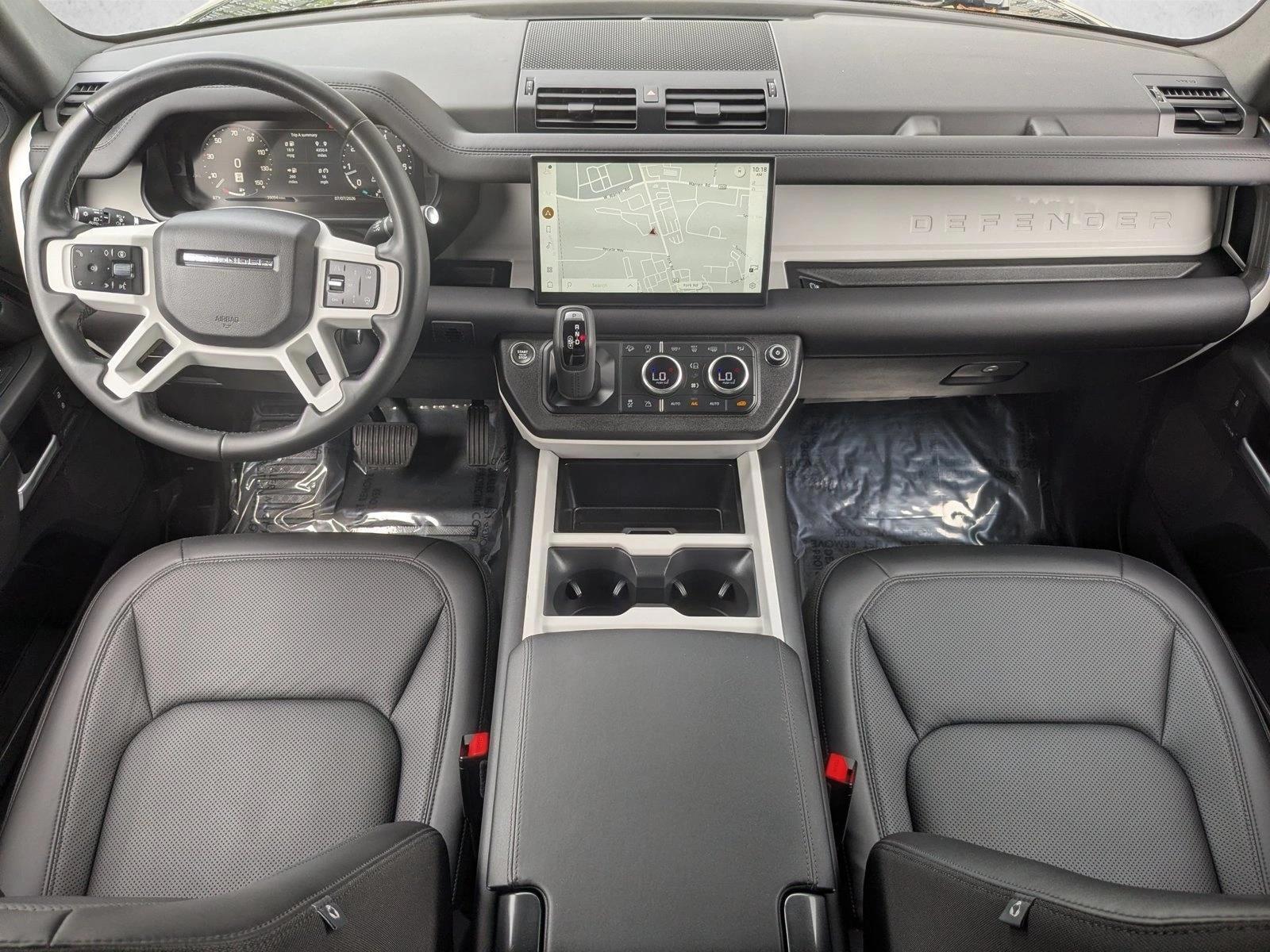 Thumbnail: 2025 Land Rover Defender - 3