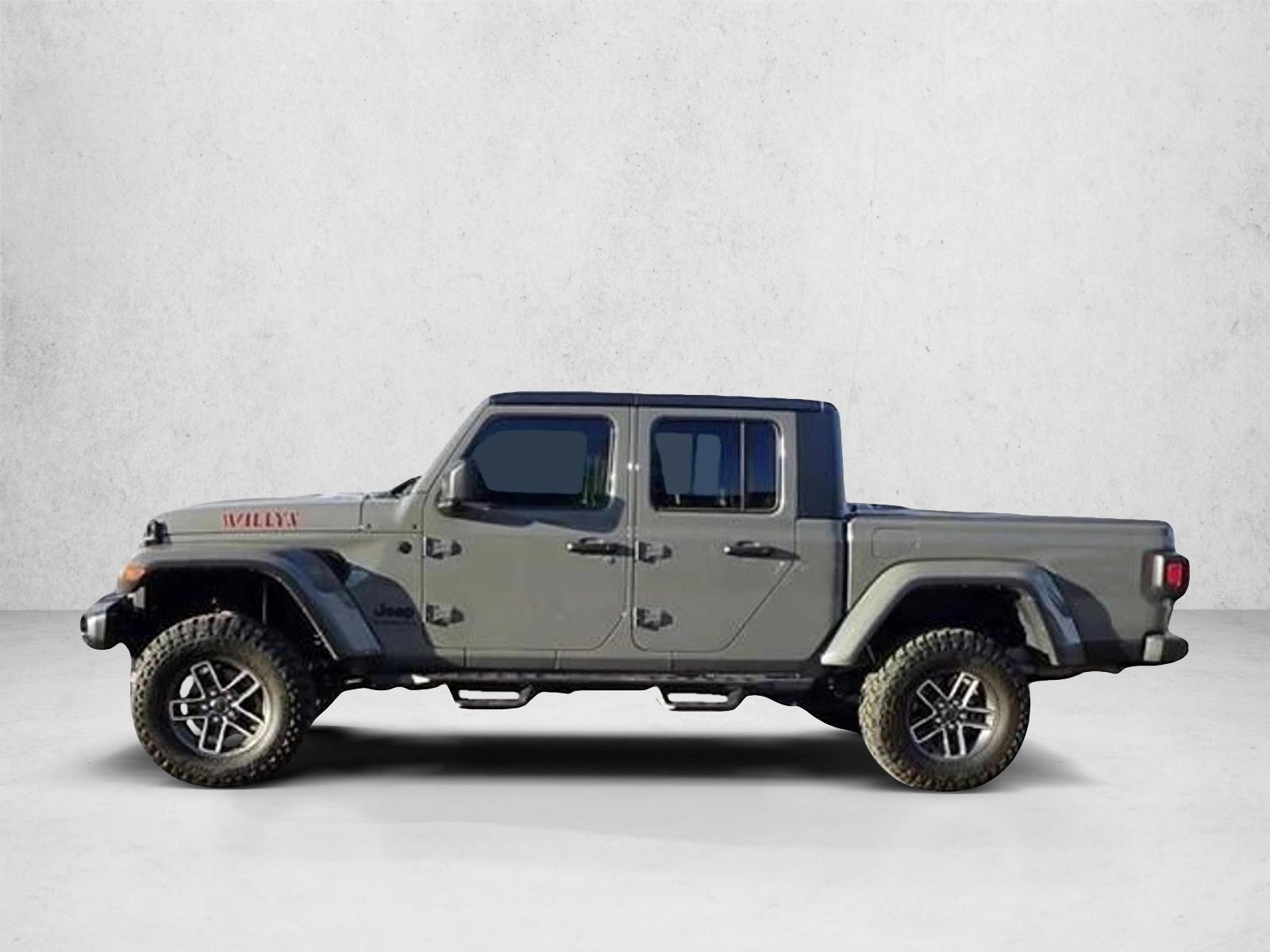 Thumbnail: 2021 Jeep Gladiator - 4
