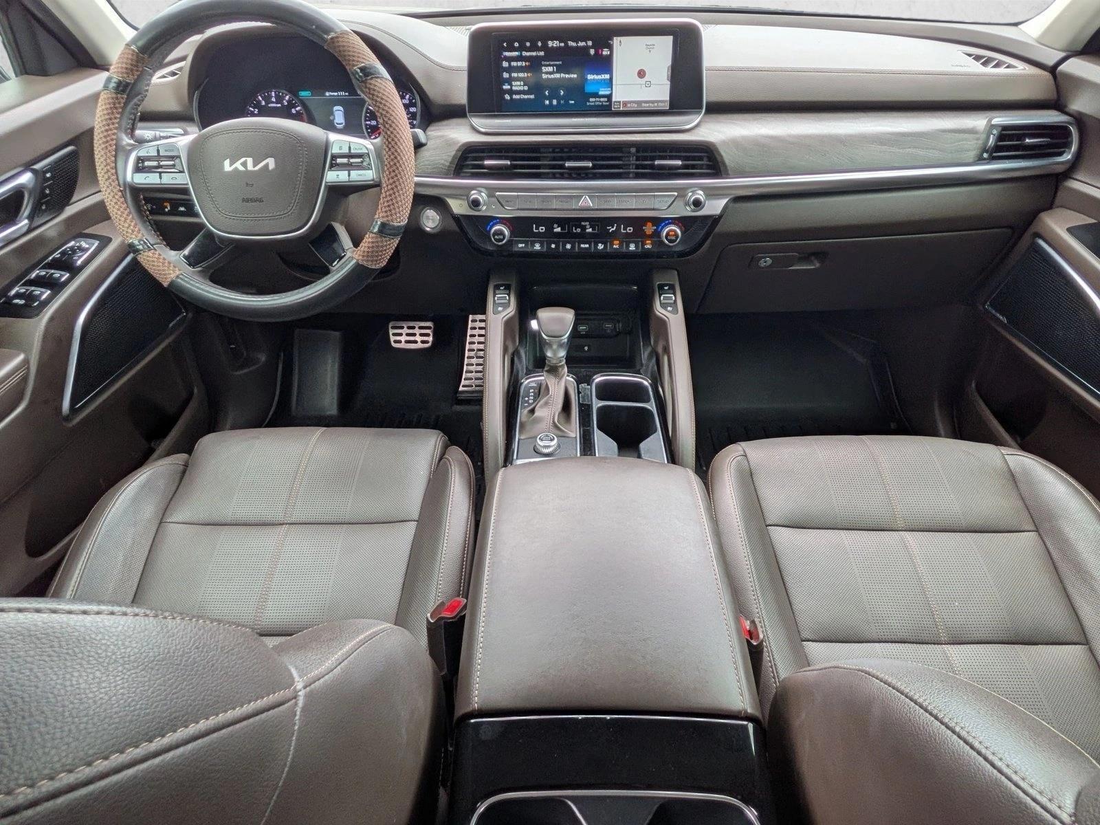 Thumbnail: 2022 Kia Telluride - 4