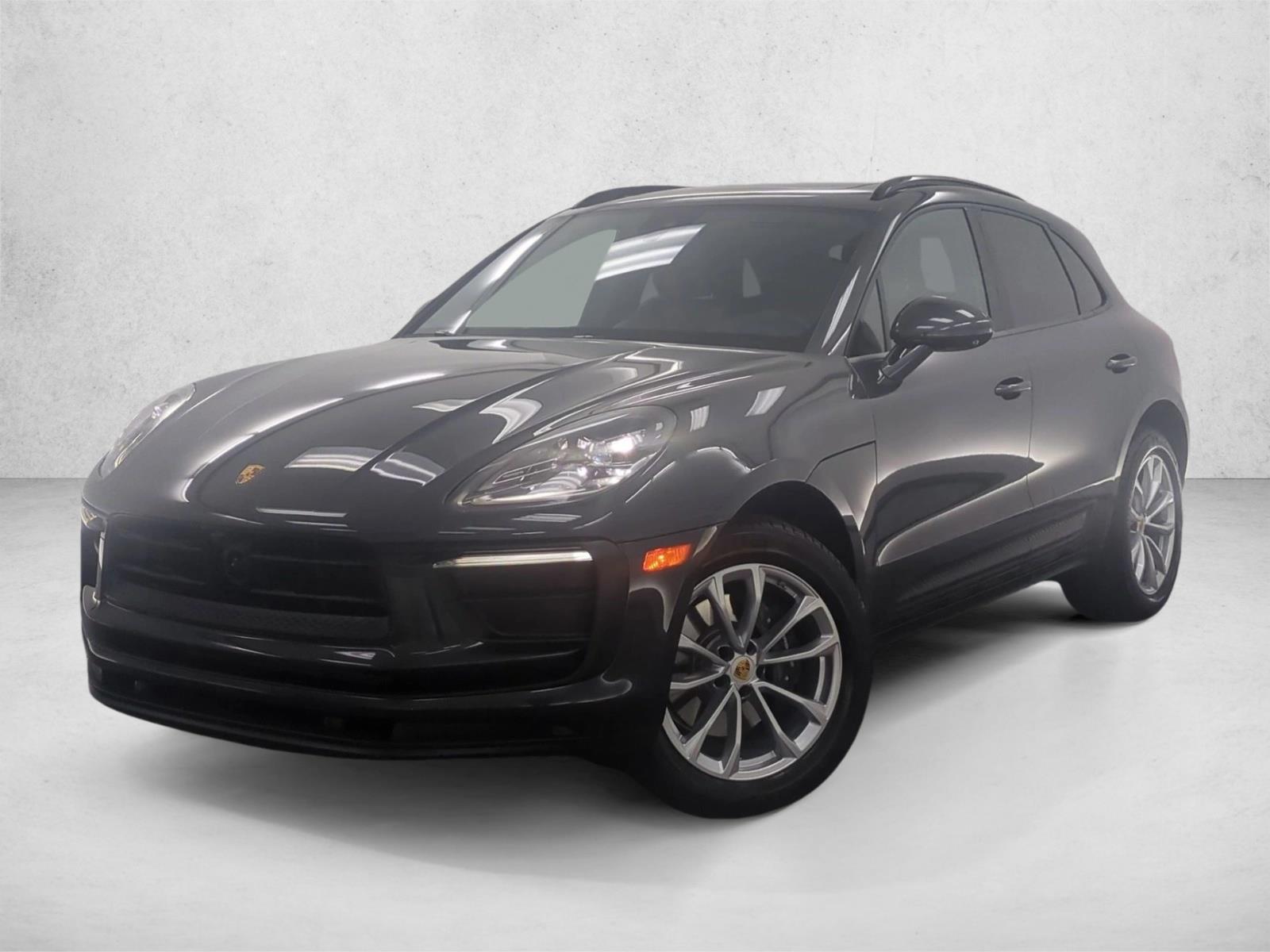 Thumbnail: 2026 Porsche Macan - 1