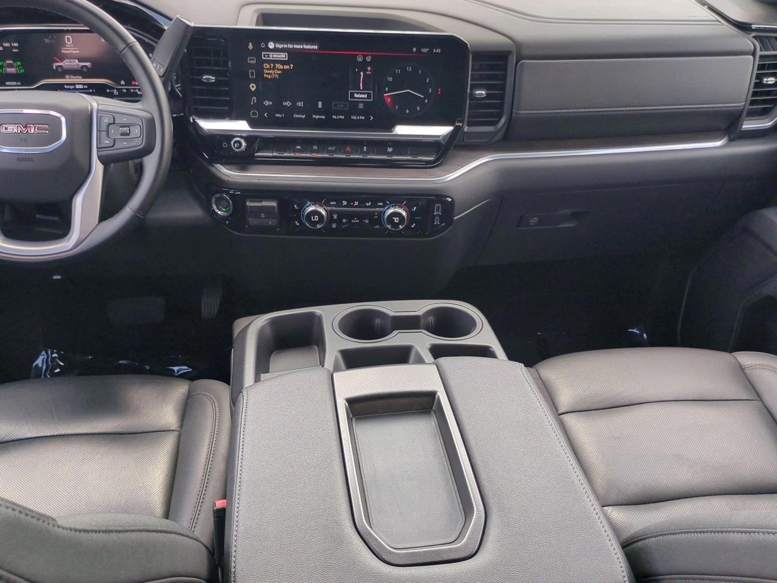 Thumbnail: 2025 GMC Sierra 1500 - 4