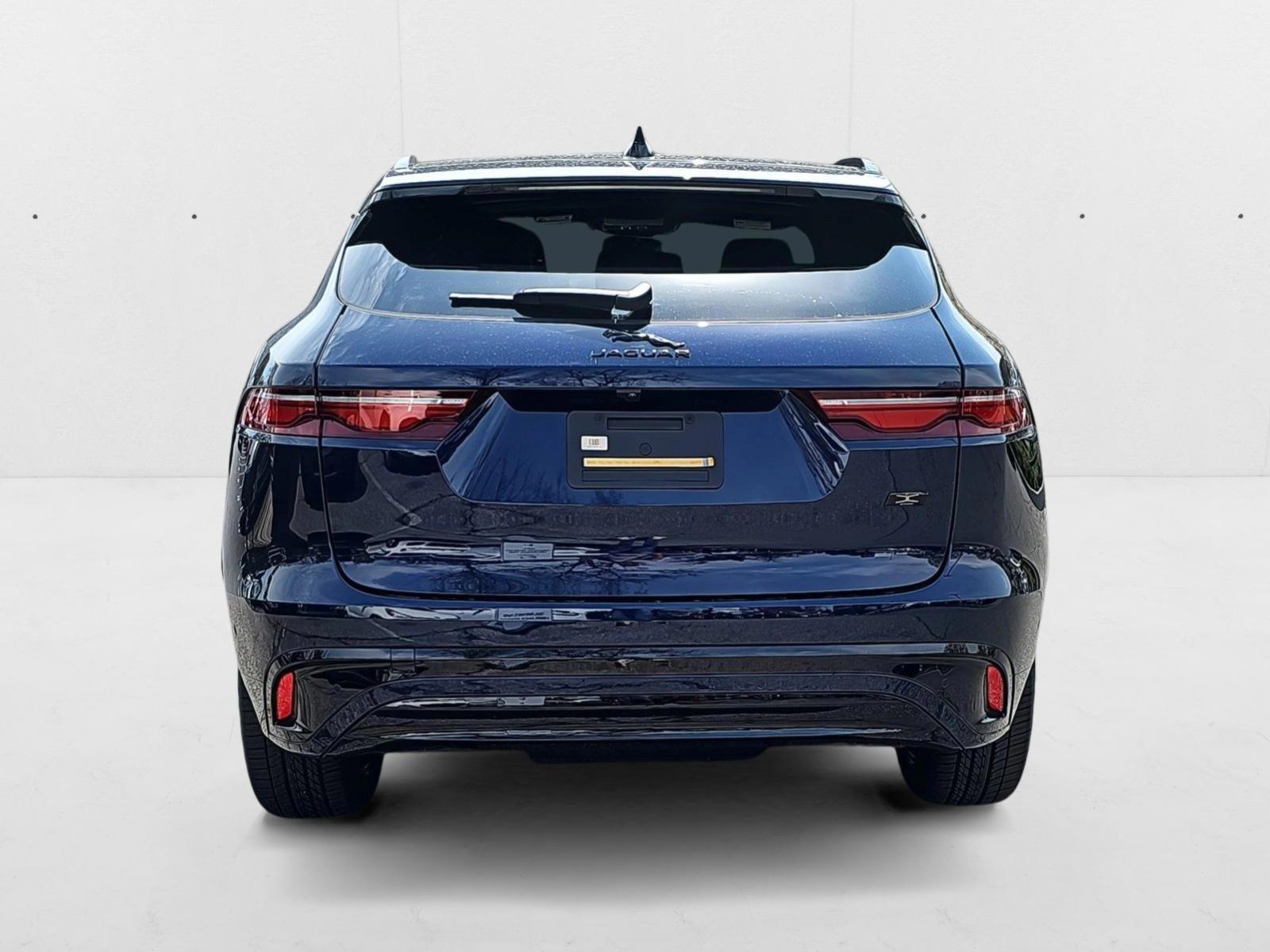 2026 Jaguar F-Pace R-Dynamic S - Photo 6