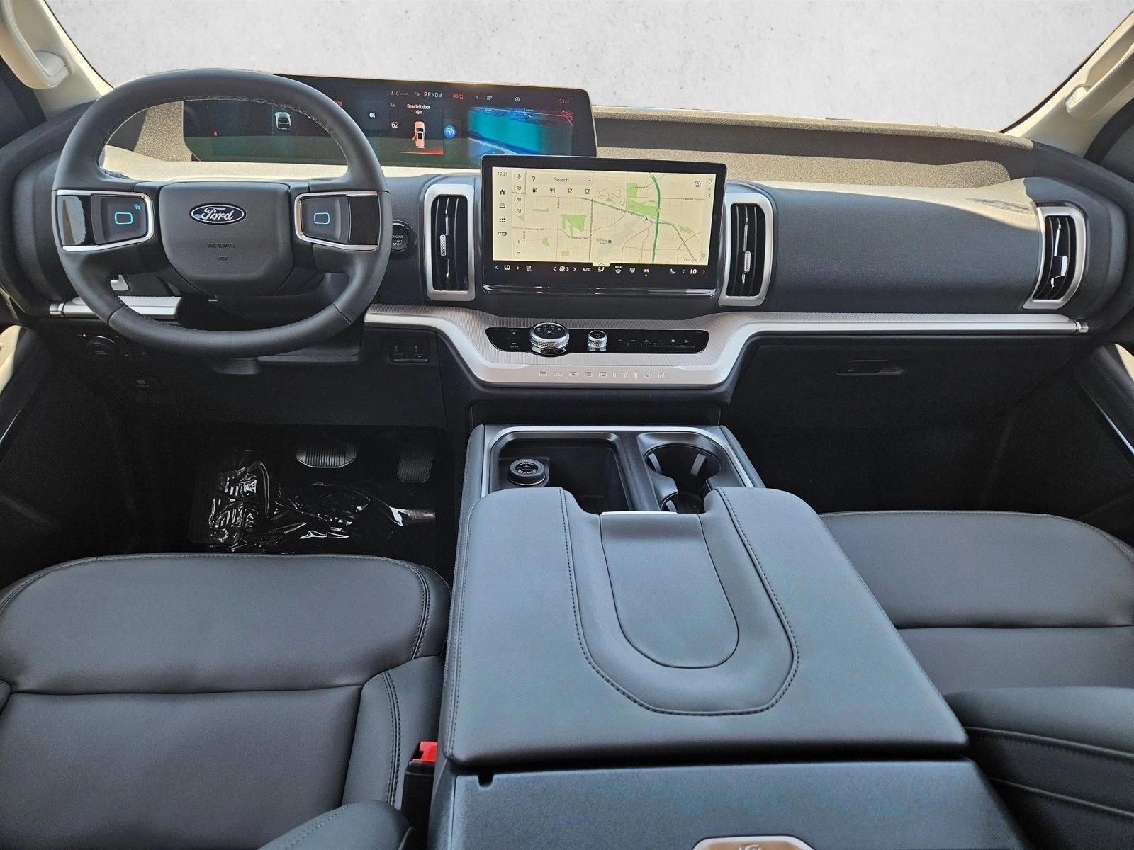 Thumbnail: 2026 Ford Expedition - 3