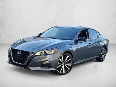 2019 Nissan Altima SR -
                  Henderson, NV