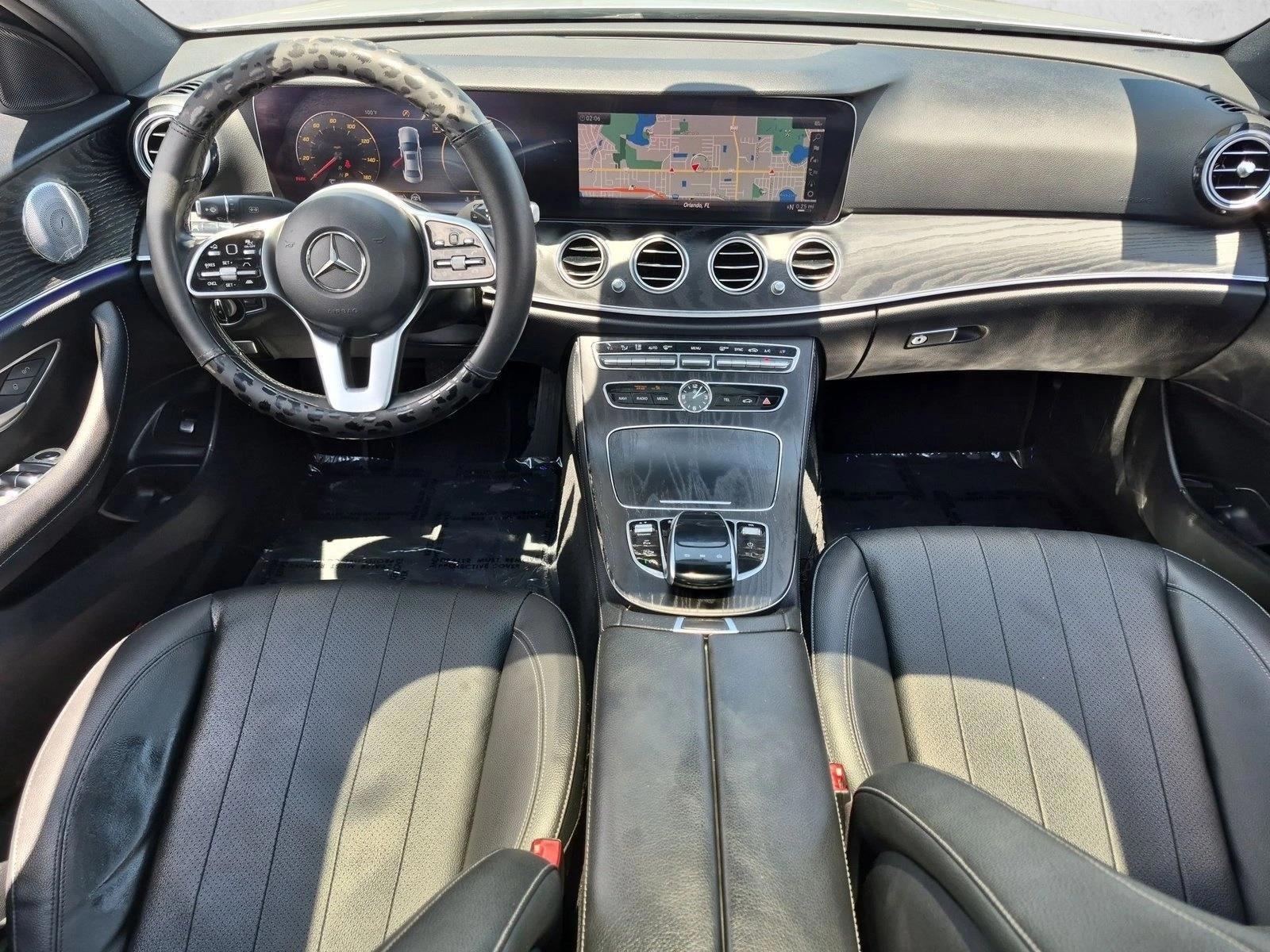 Thumbnail: 2020 Mercedes-Benz E-Class - 4