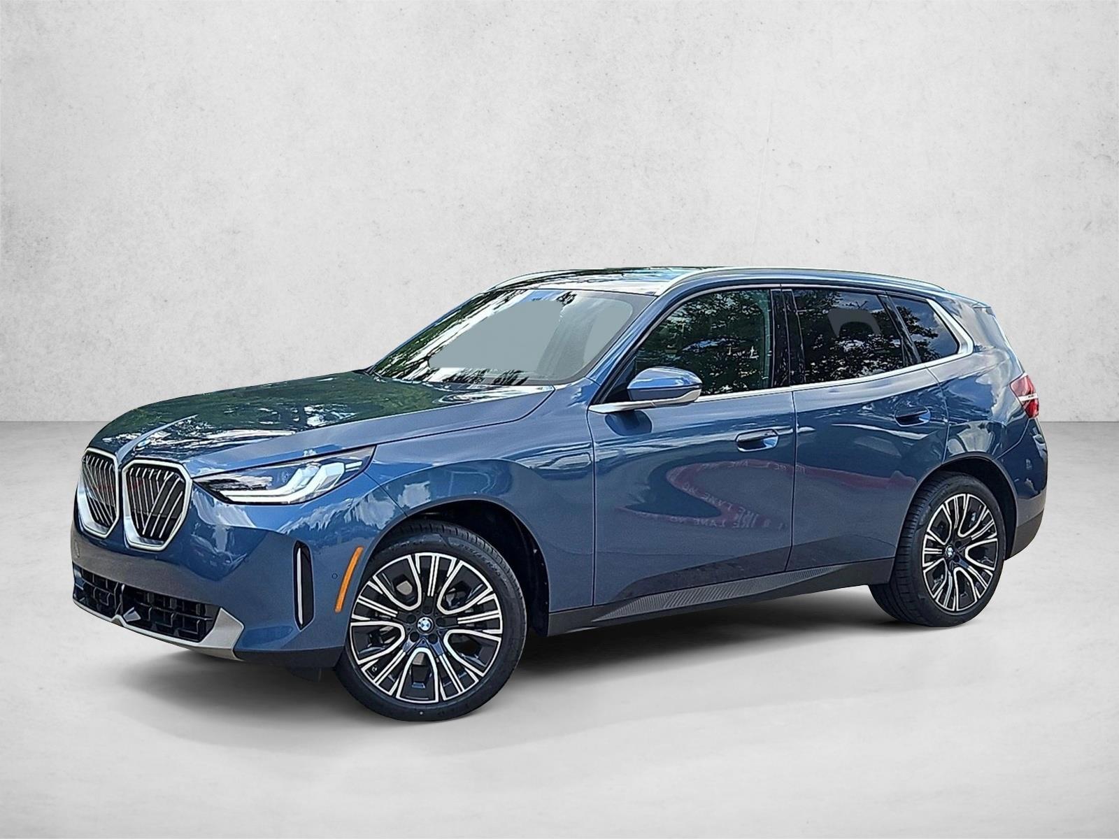 Thumbnail: 2026 BMW X3 - 1
