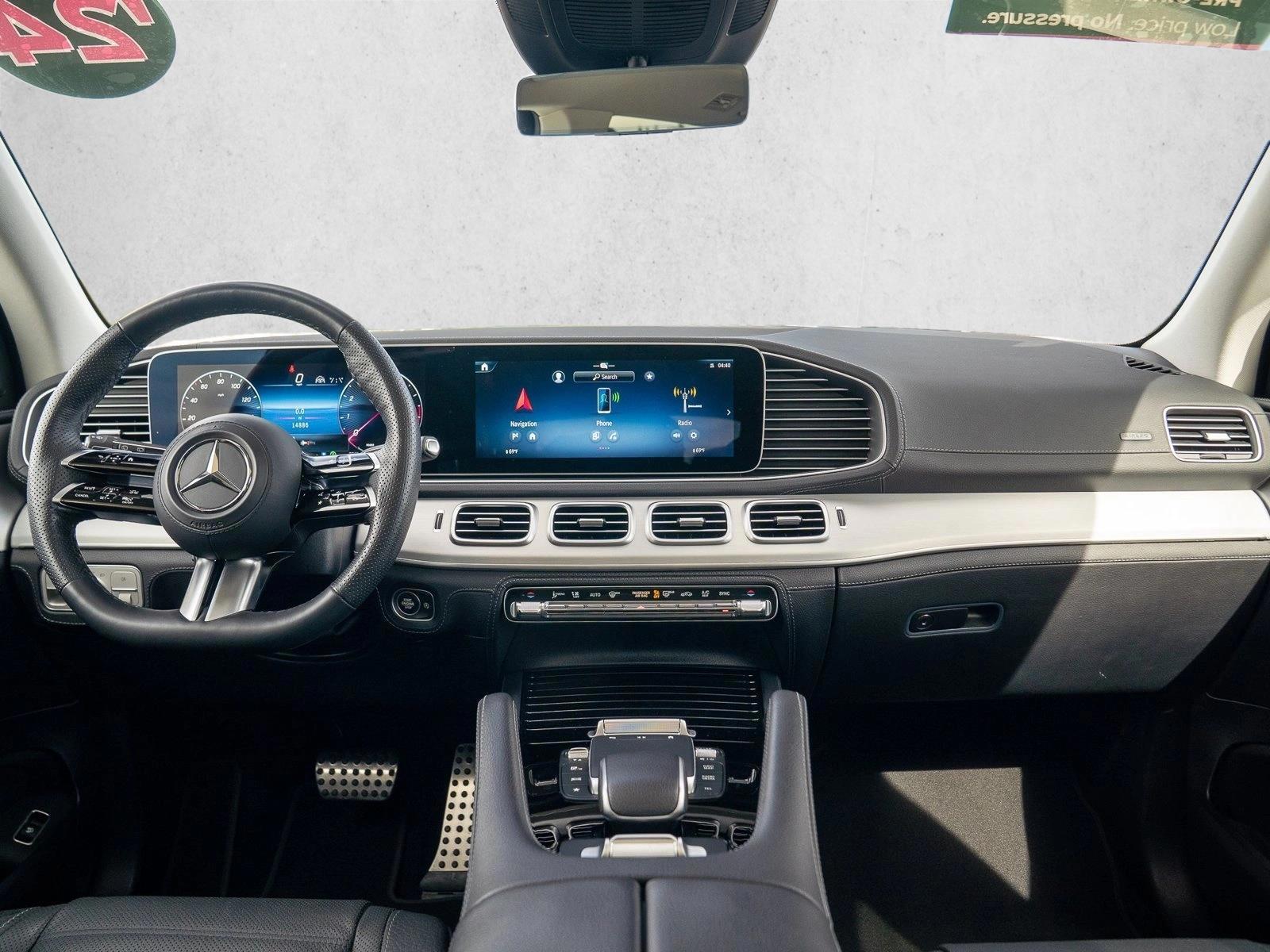 Thumbnail: 2024 Mercedes-Benz GLS - 3