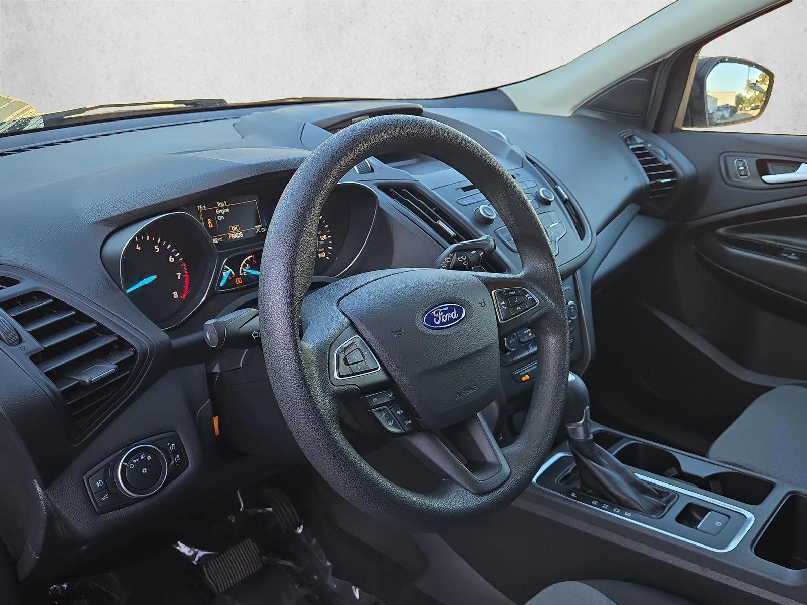 Thumbnail: 2017 Ford Escape - 3