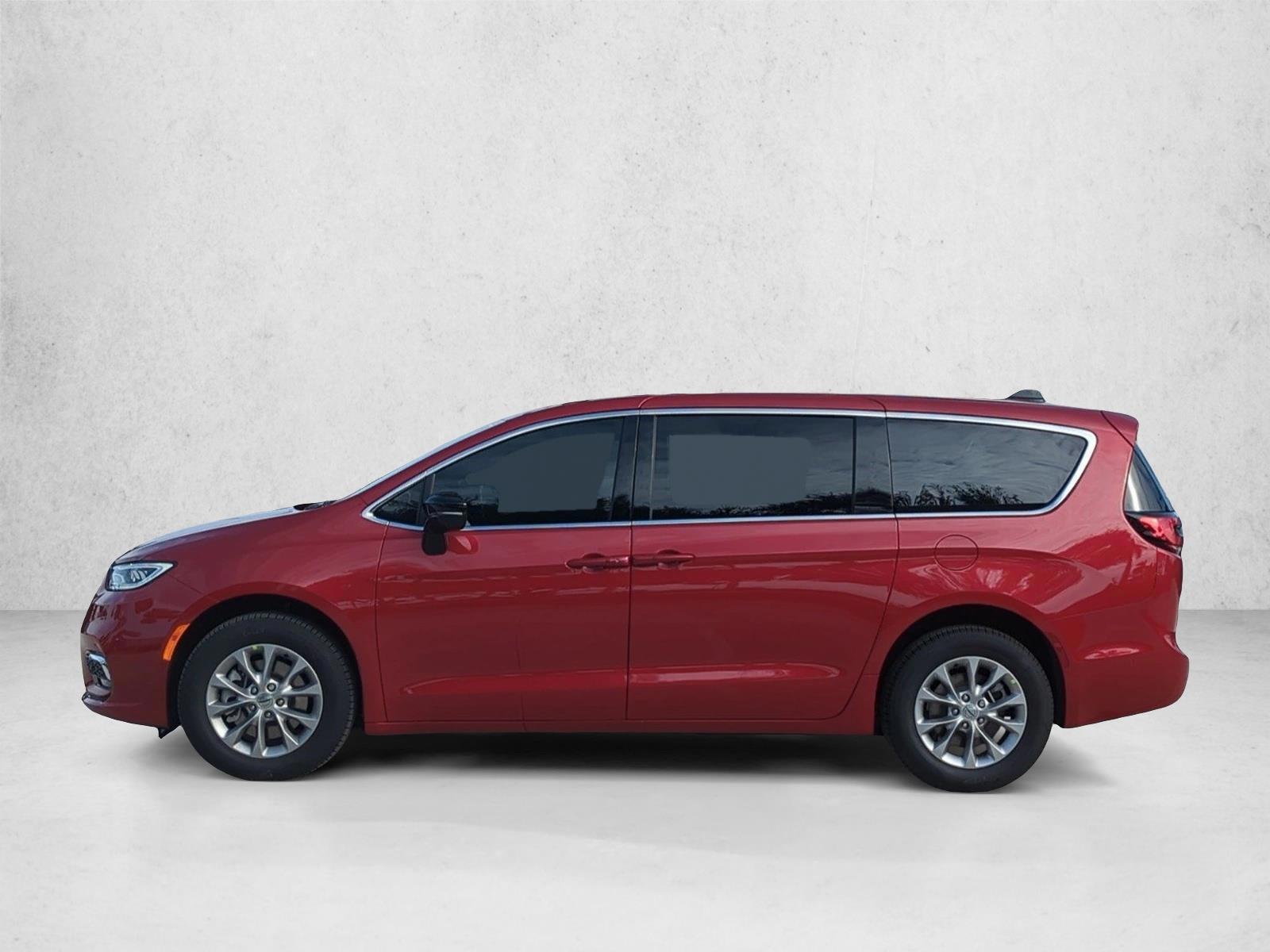 Thumbnail: 2025 Chrysler Pacifica - 2