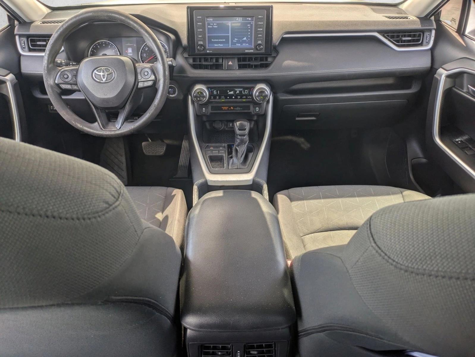 Thumbnail: 2020 Toyota RAV4 - 3