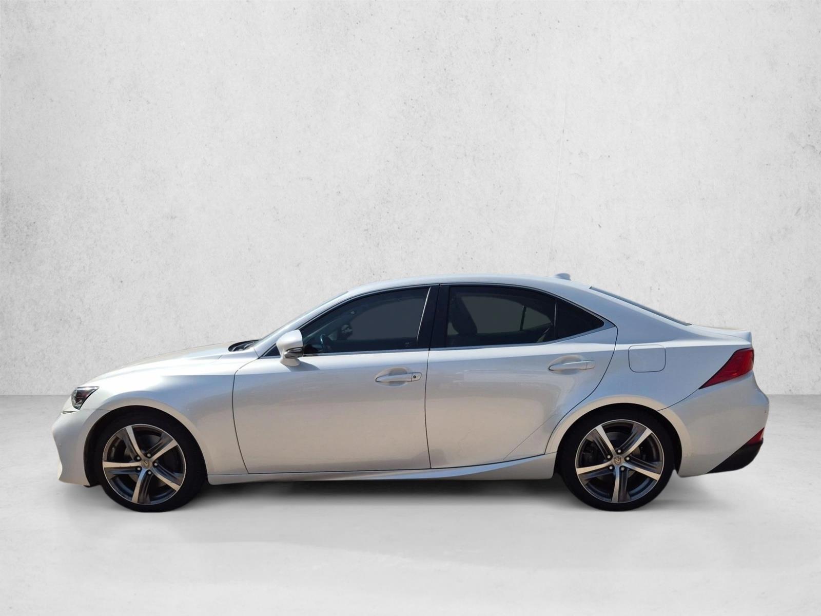Thumbnail: 2020 Lexus IS - 2