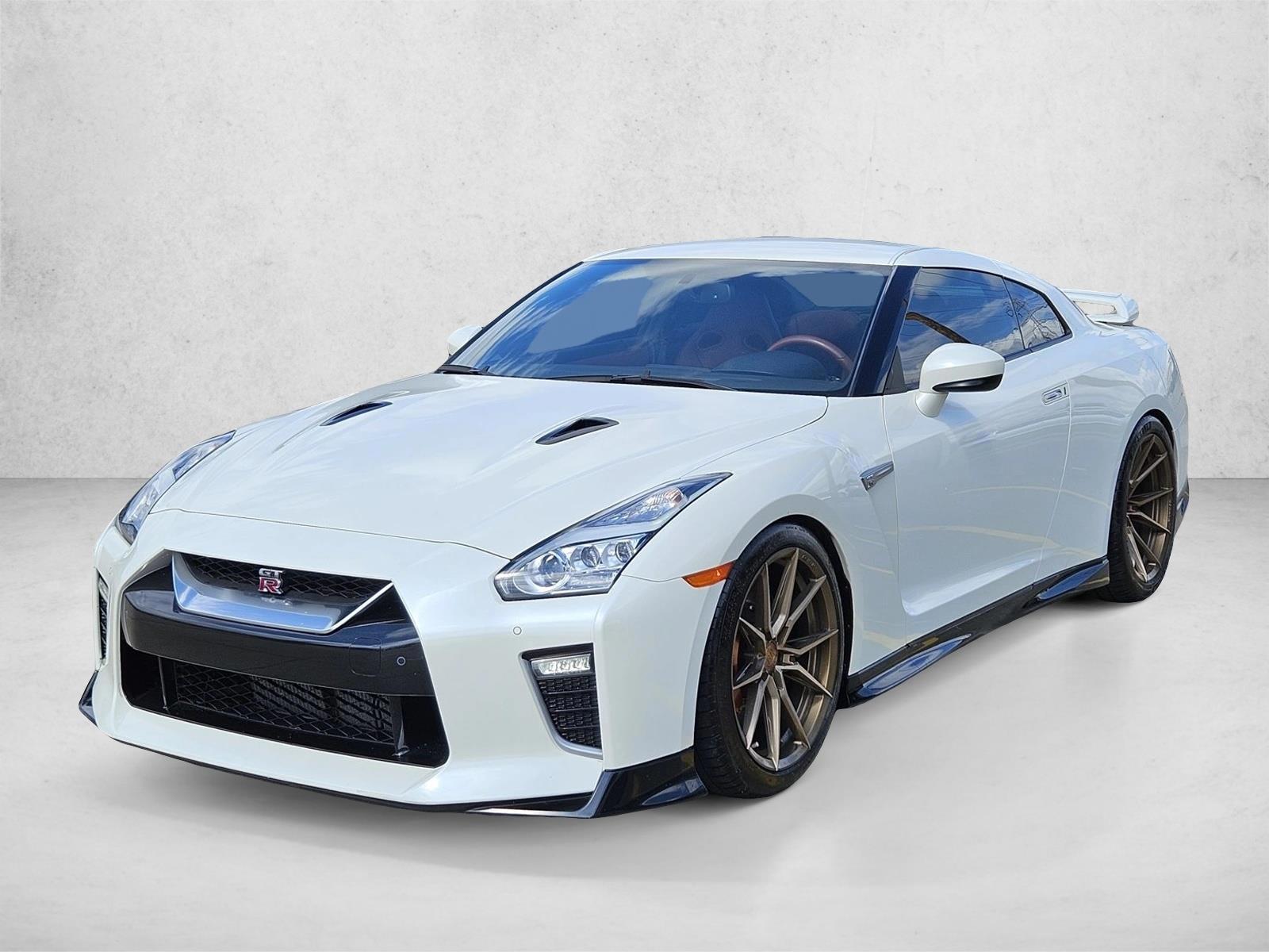 Thumbnail: 2021 Nissan GT-R - 1