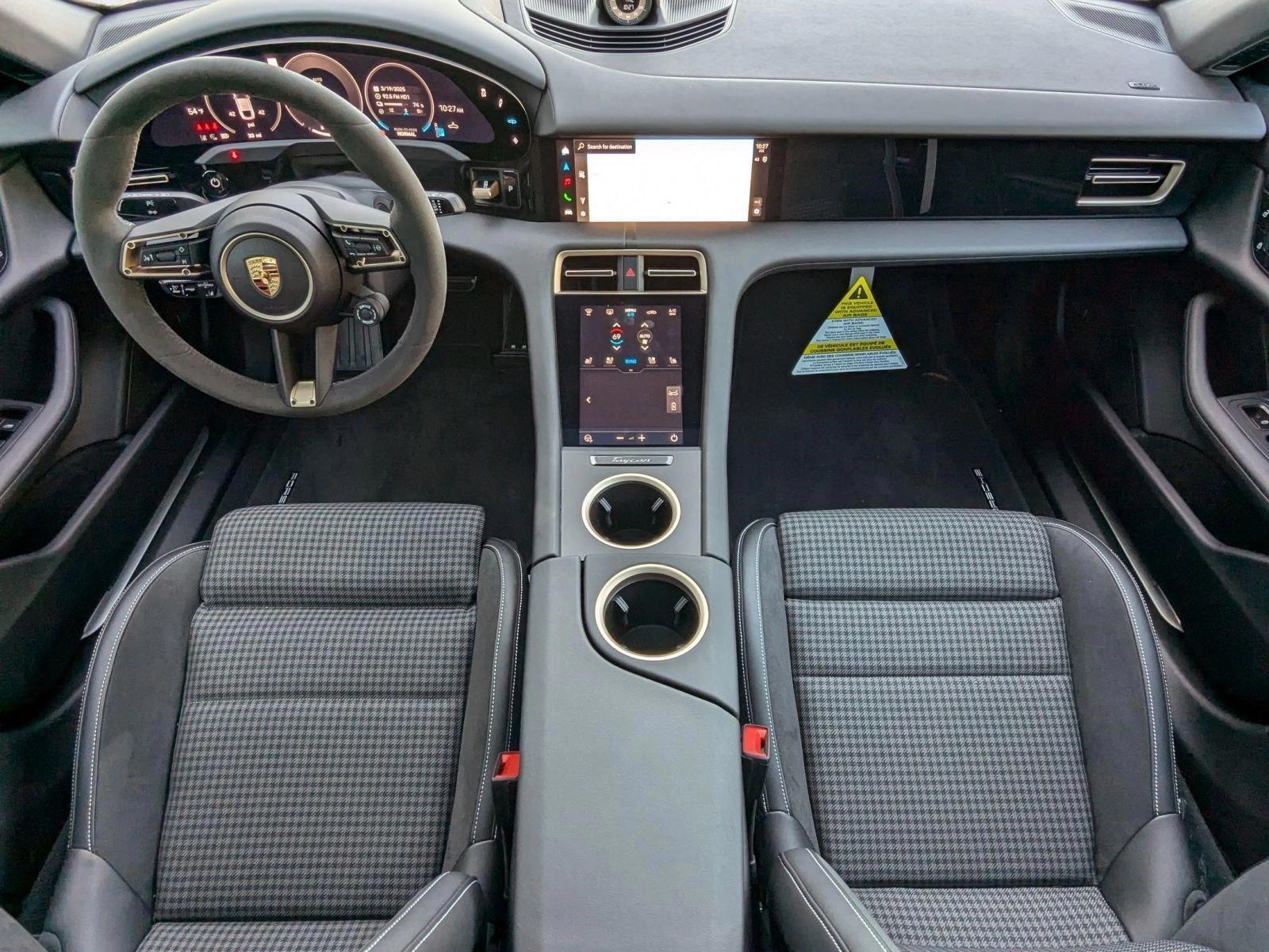 Thumbnail: 2025 Porsche Taycan - 5