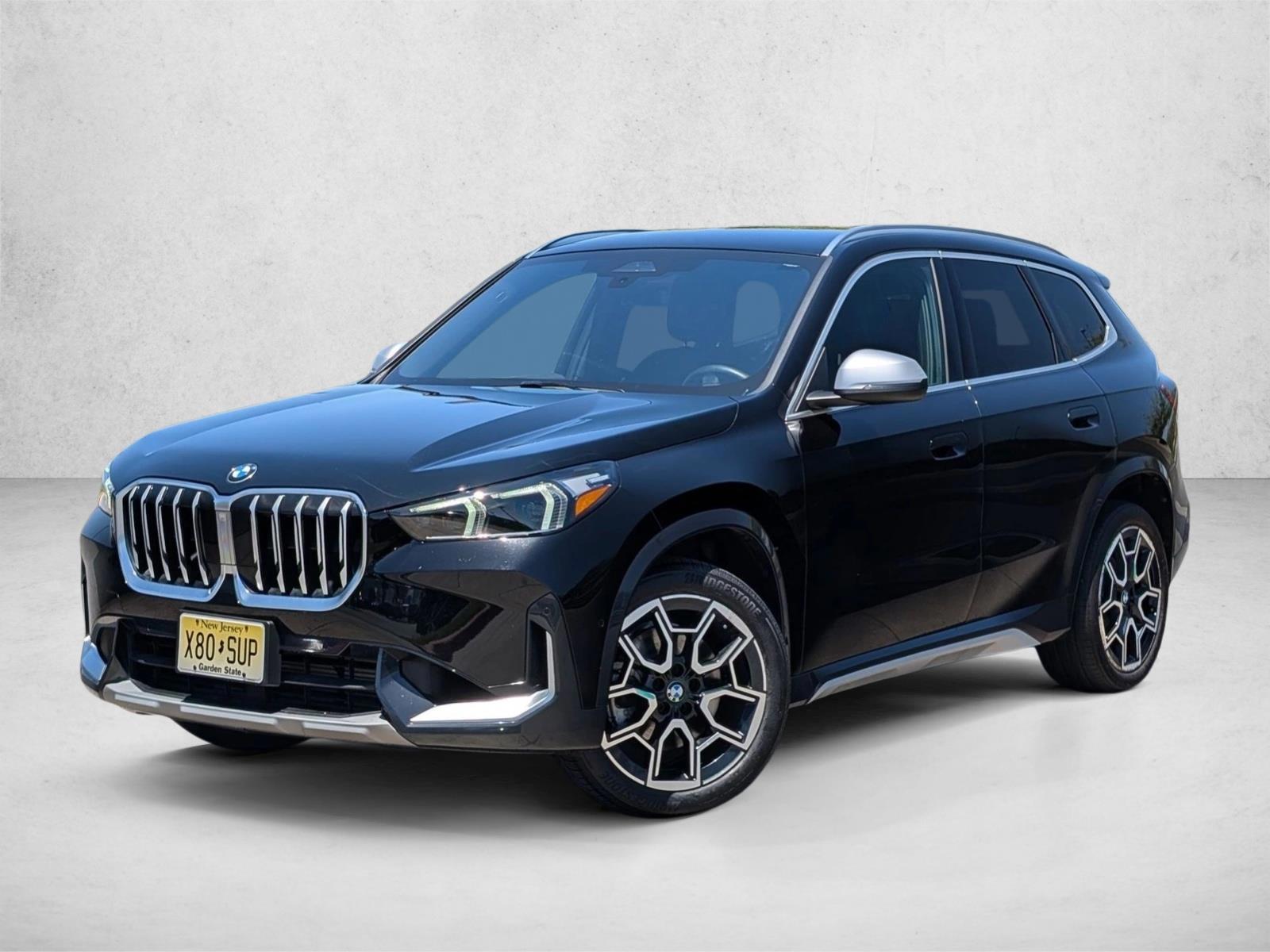 Thumbnail: 2023 BMW X1 - 1