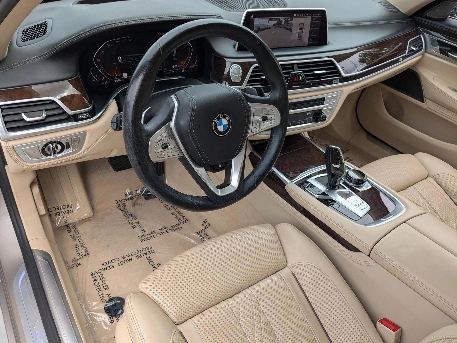 Thumbnail: 2020 BMW 7 Series - 3