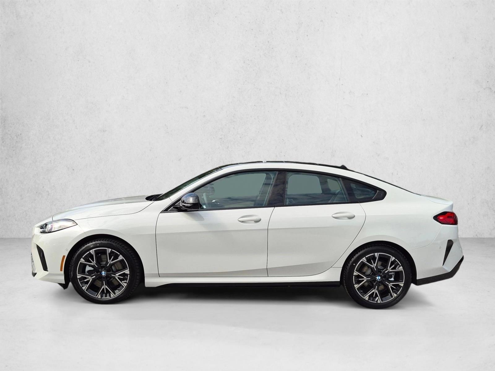 Thumbnail: 2026 BMW 2 Series - 2
