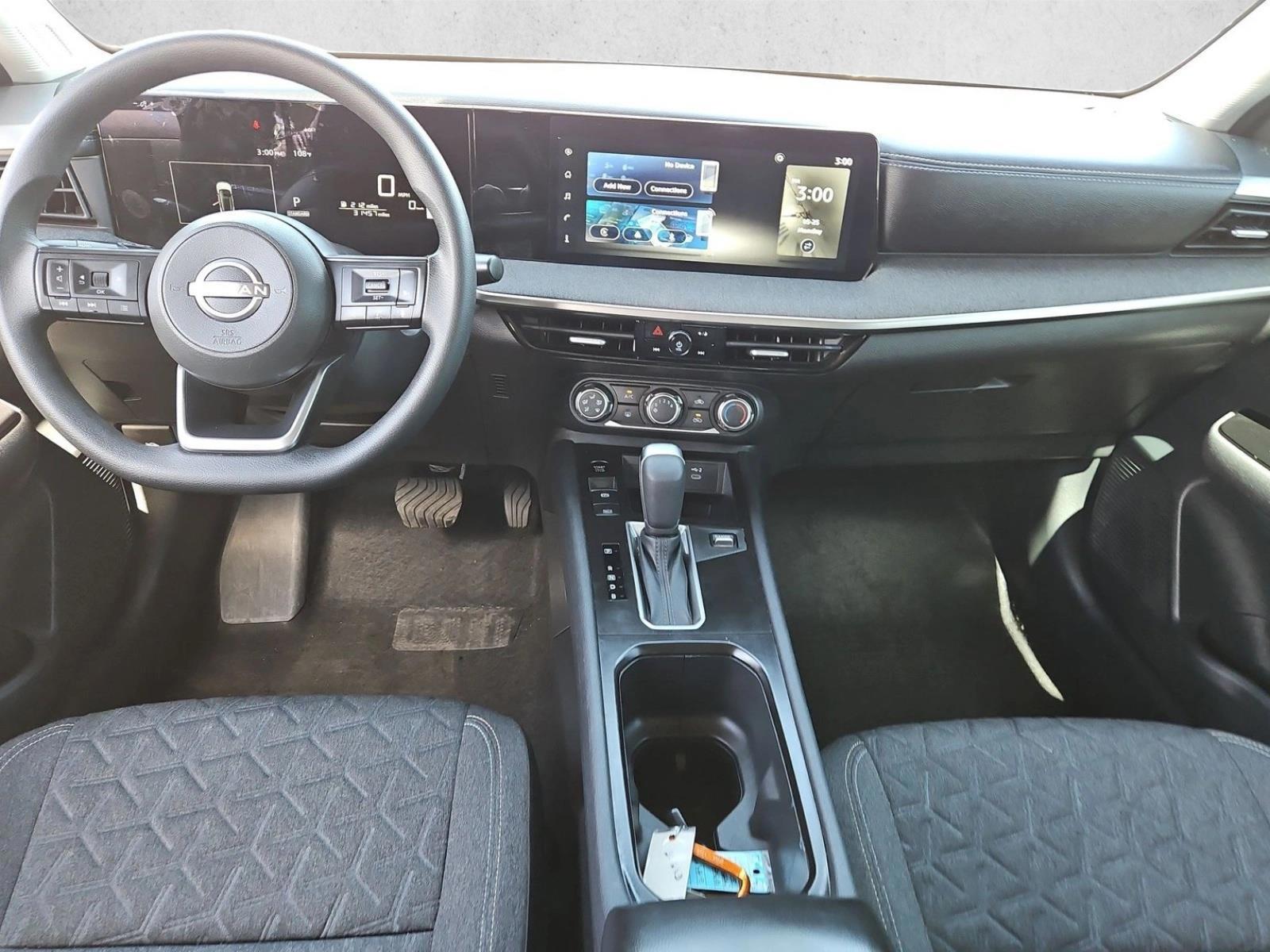 Thumbnail: 2025 Nissan Kicks - 3