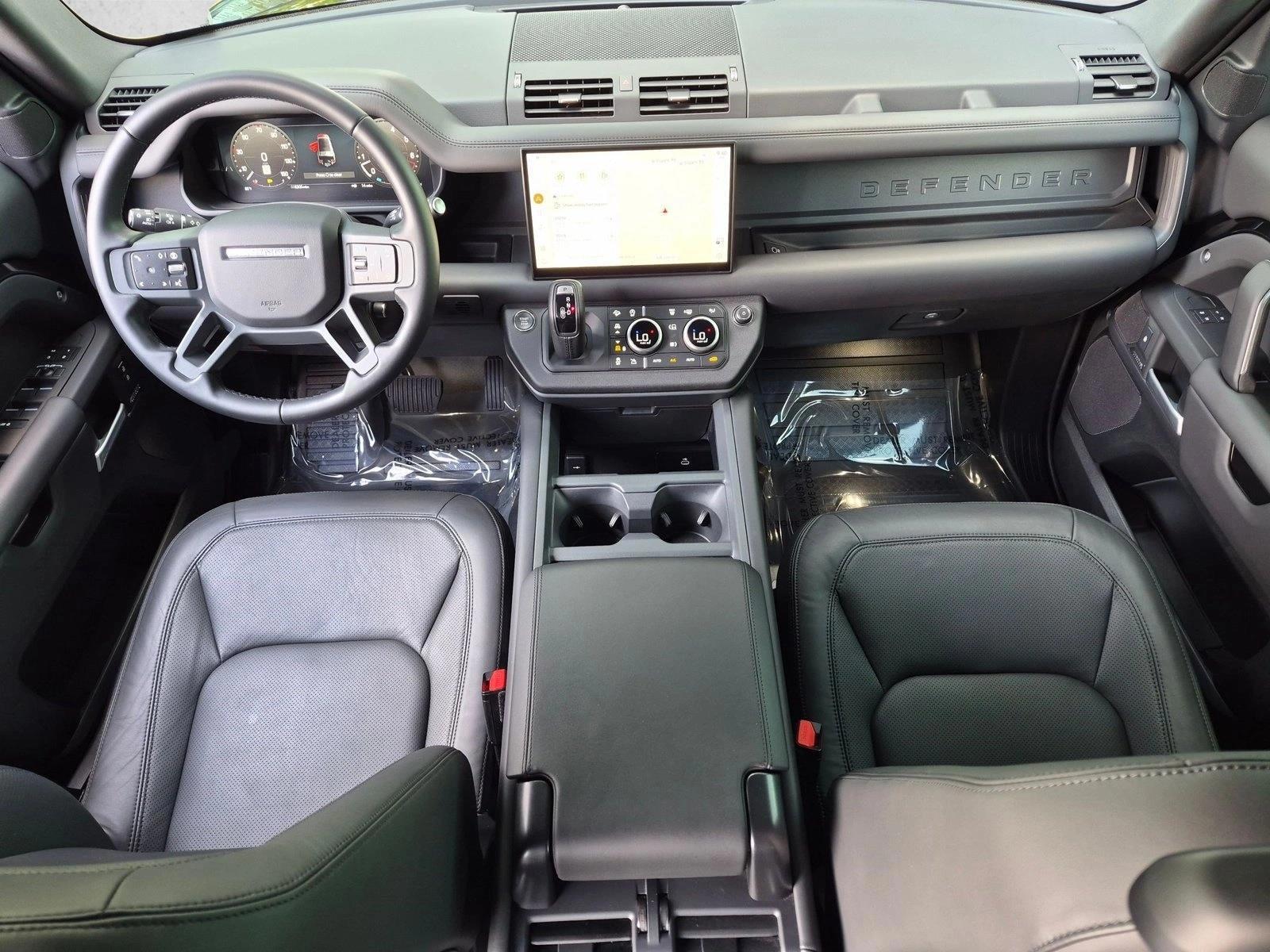Thumbnail: 2025 Land Rover Defender - 4