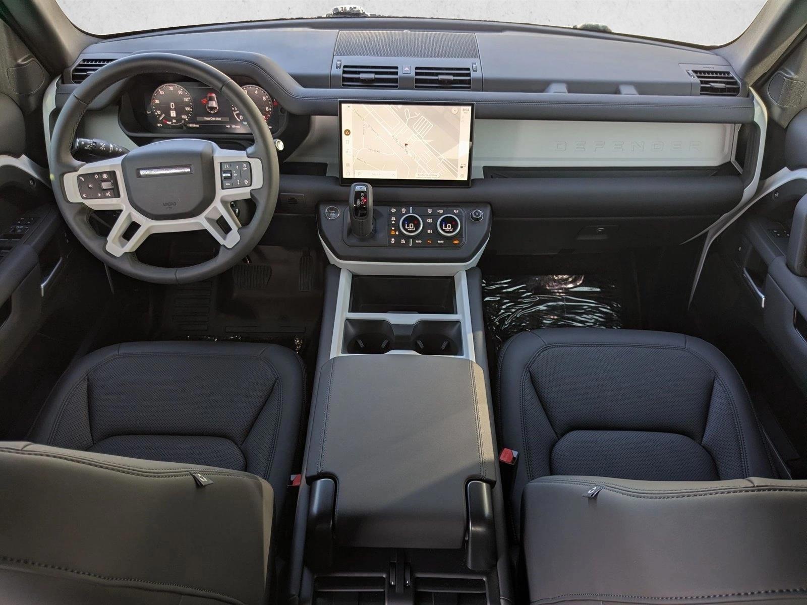 2025 Land Rover Defender S - Photo 18