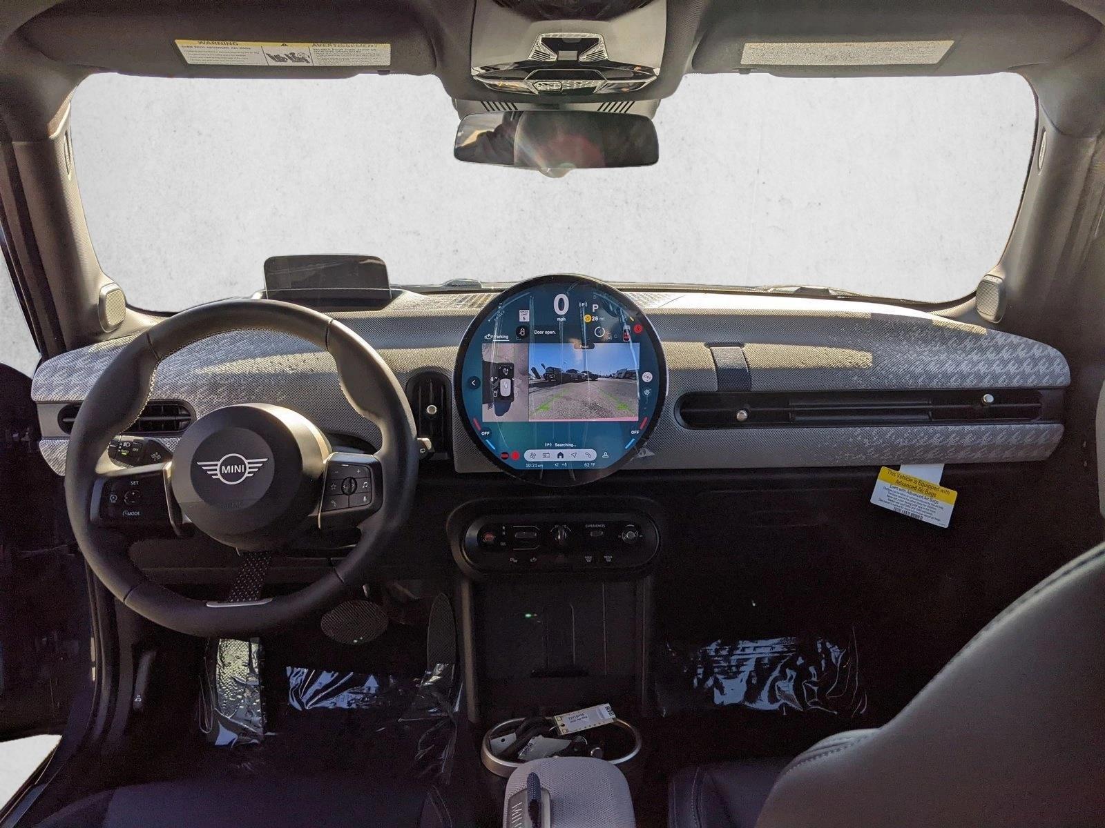 Thumbnail: 2026 MINI Cooper Hardtop - 3