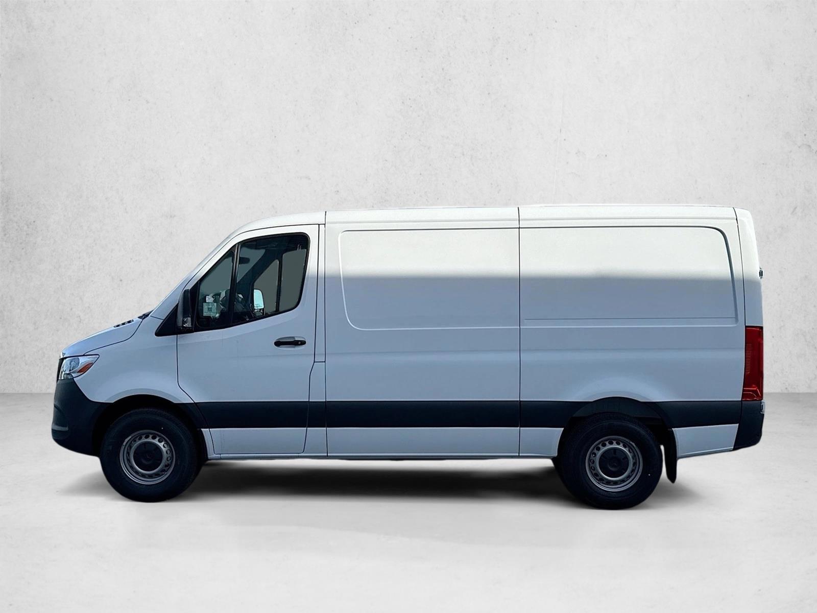 Thumbnail: 2026 Mercedes-Benz Sprinter - 2
