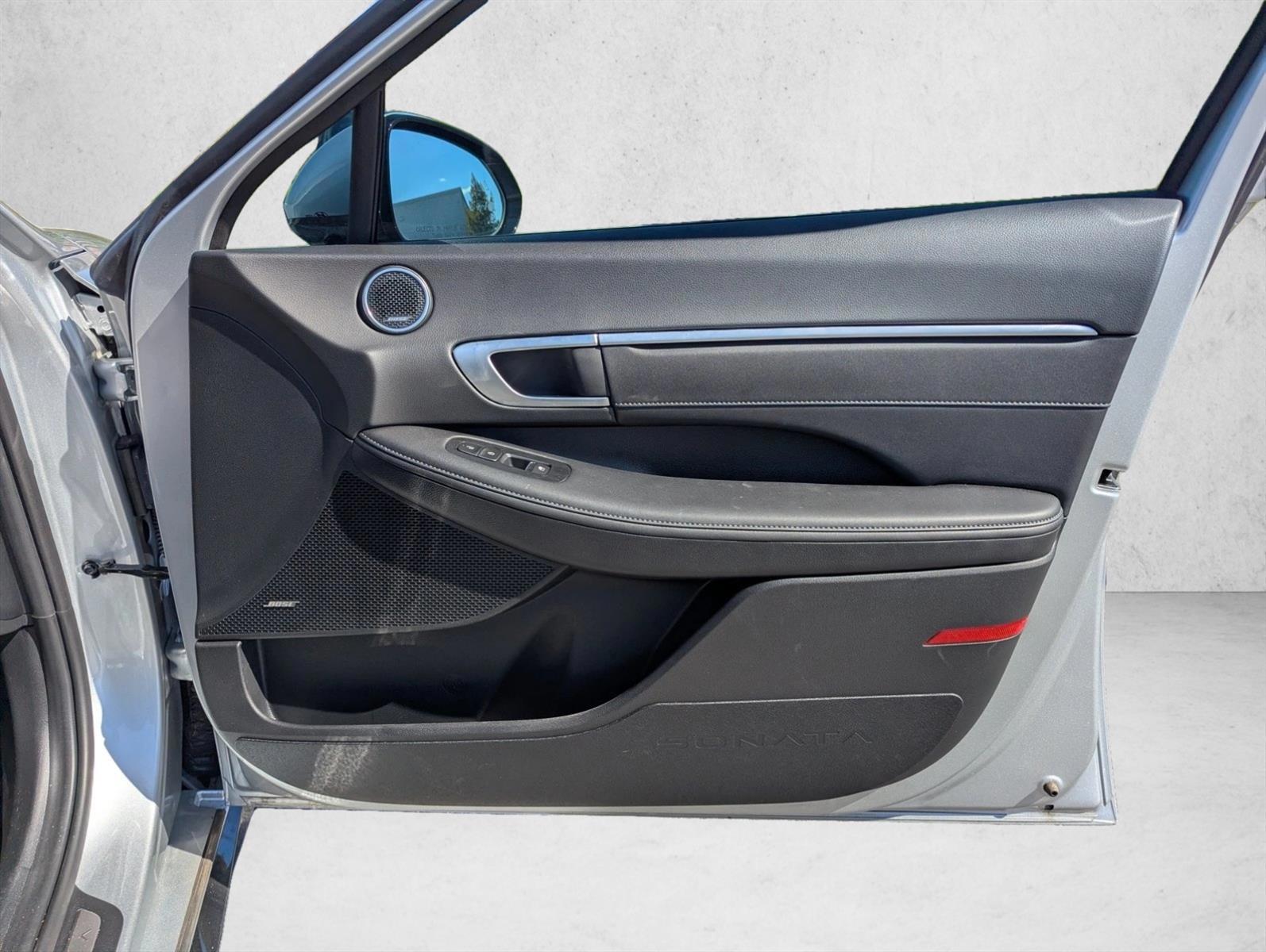 2025 Hyundai Sonata Hybrid Limited - Photo 27