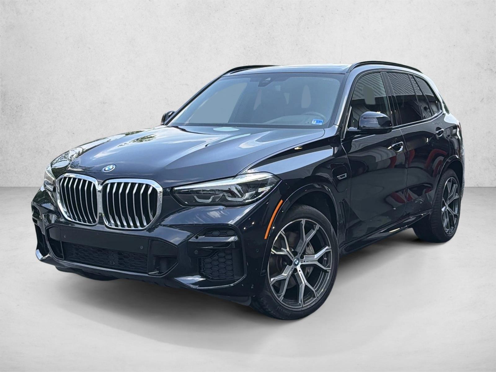 Thumbnail: 2022 BMW X5 - 1