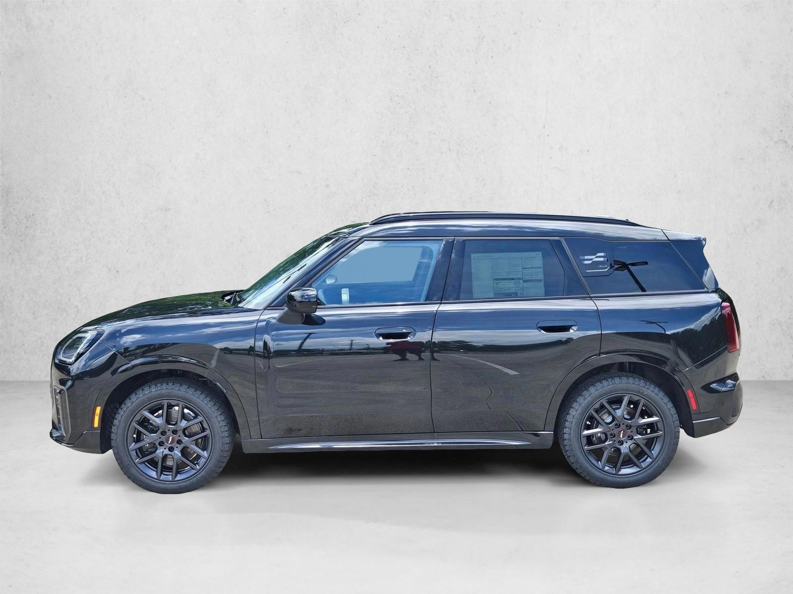 Thumbnail: 2027 MINI Cooper Countryman - 2