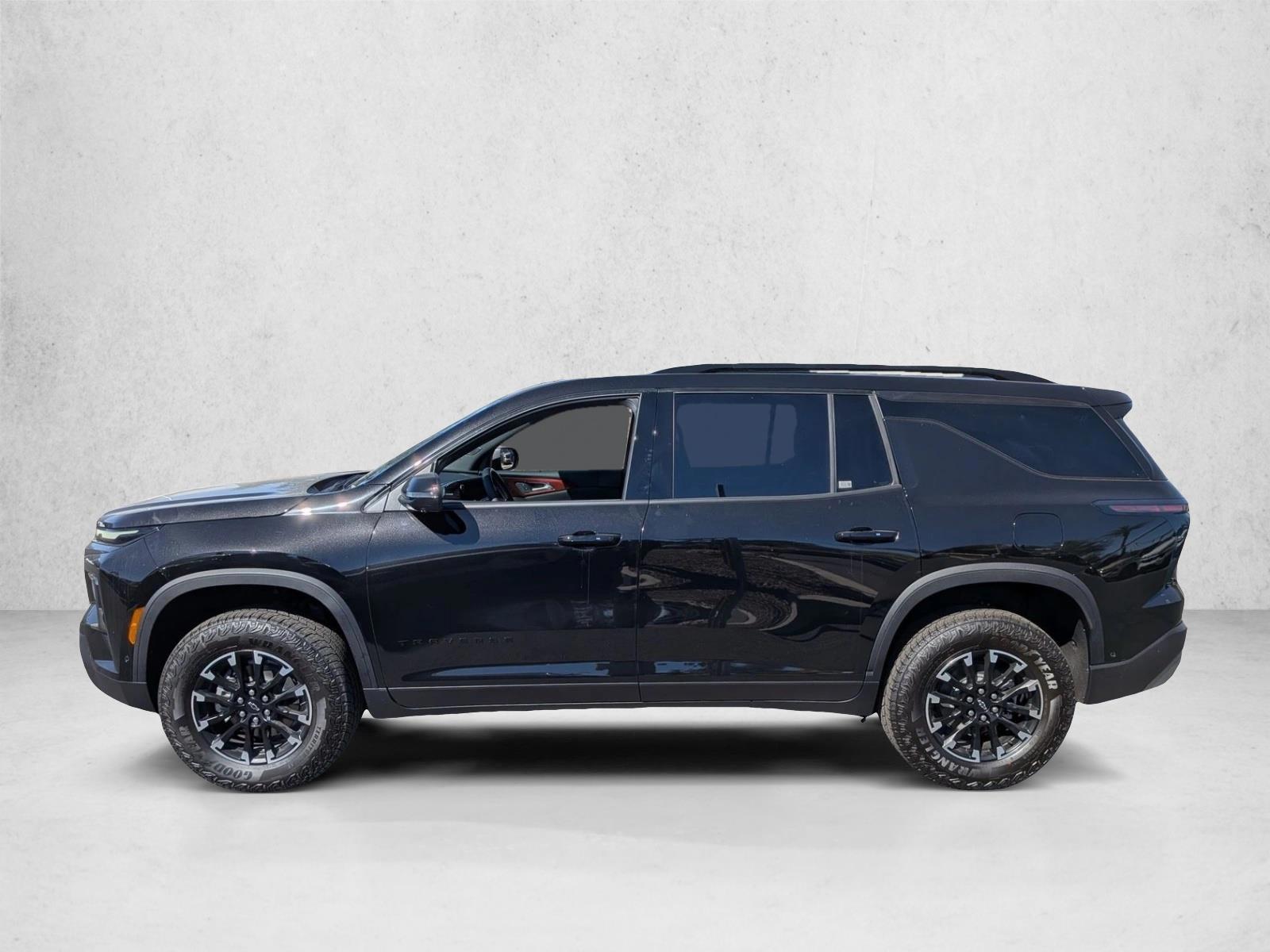 Thumbnail: 2026 Chevrolet Traverse - 2