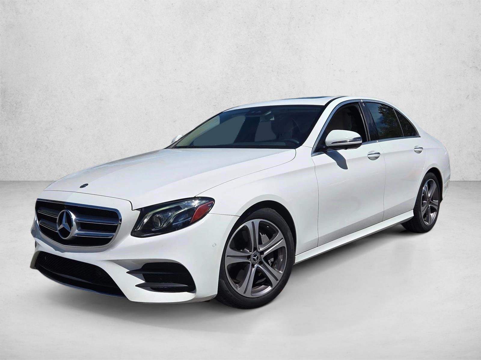 Thumbnail: 2020 Mercedes-Benz E-Class - 1
