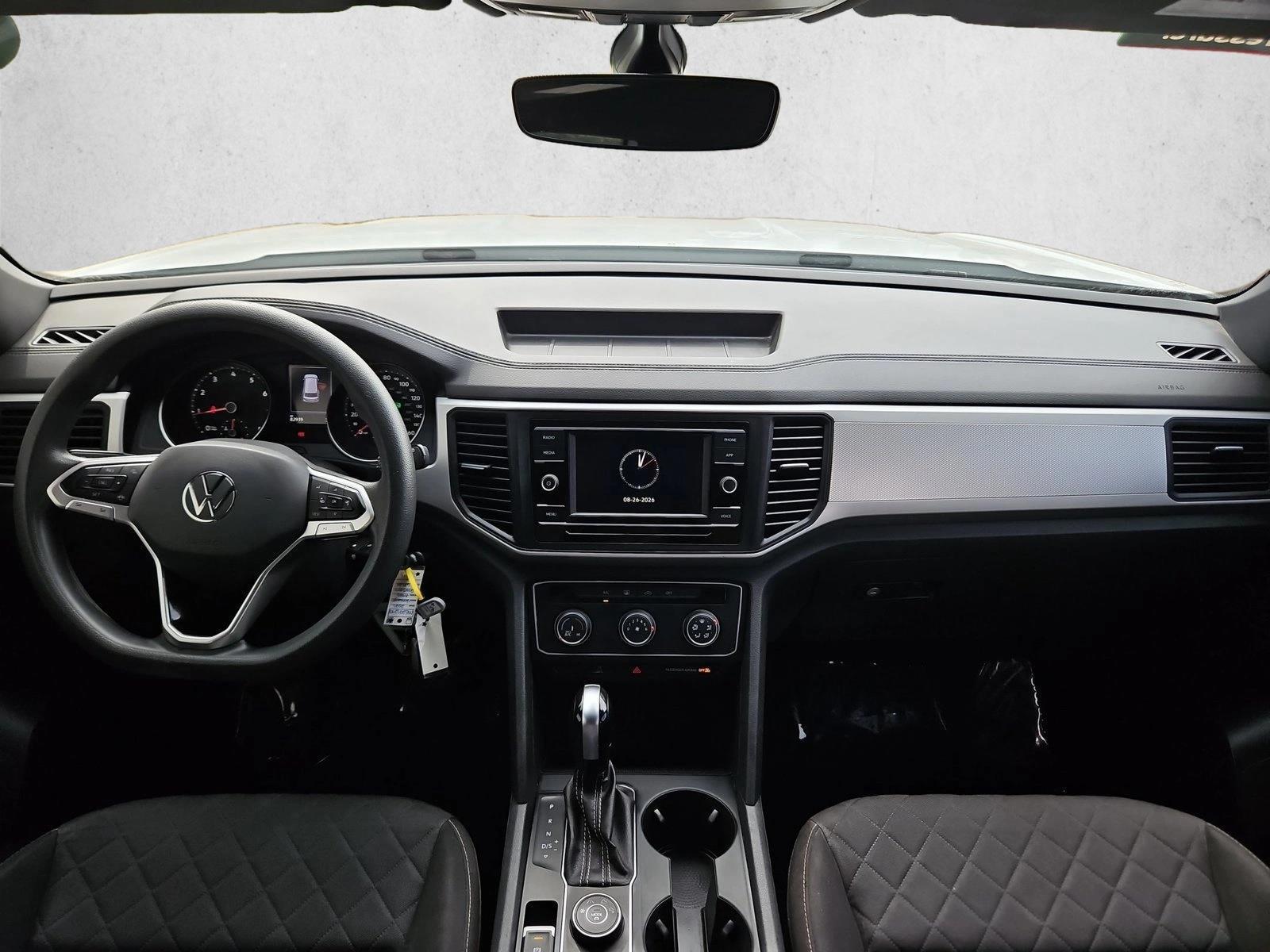 Thumbnail: 2021 Volkswagen Atlas - 4