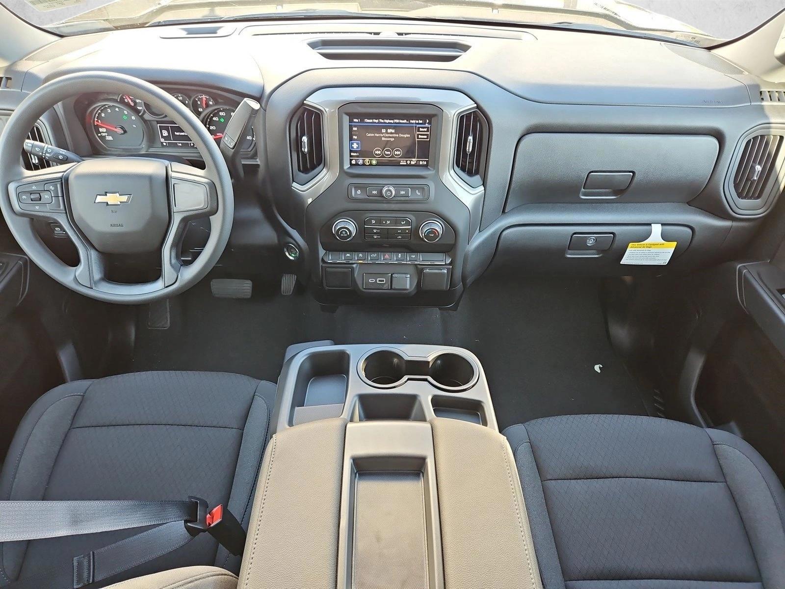 Thumbnail: 2026 Chevrolet Silverado 1500 - 4