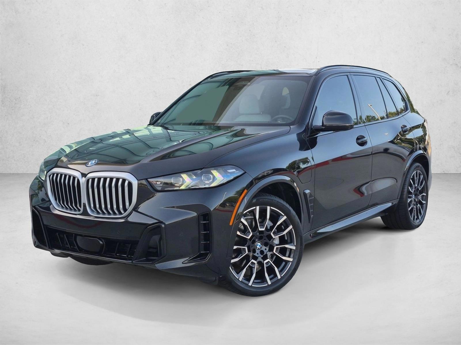 Thumbnail: 2026 BMW X5 - 1