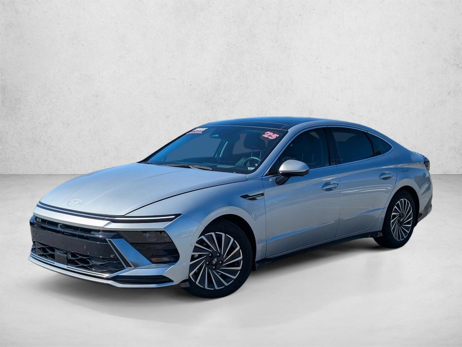 Thumbnail: 2025 Hyundai Sonata - 1