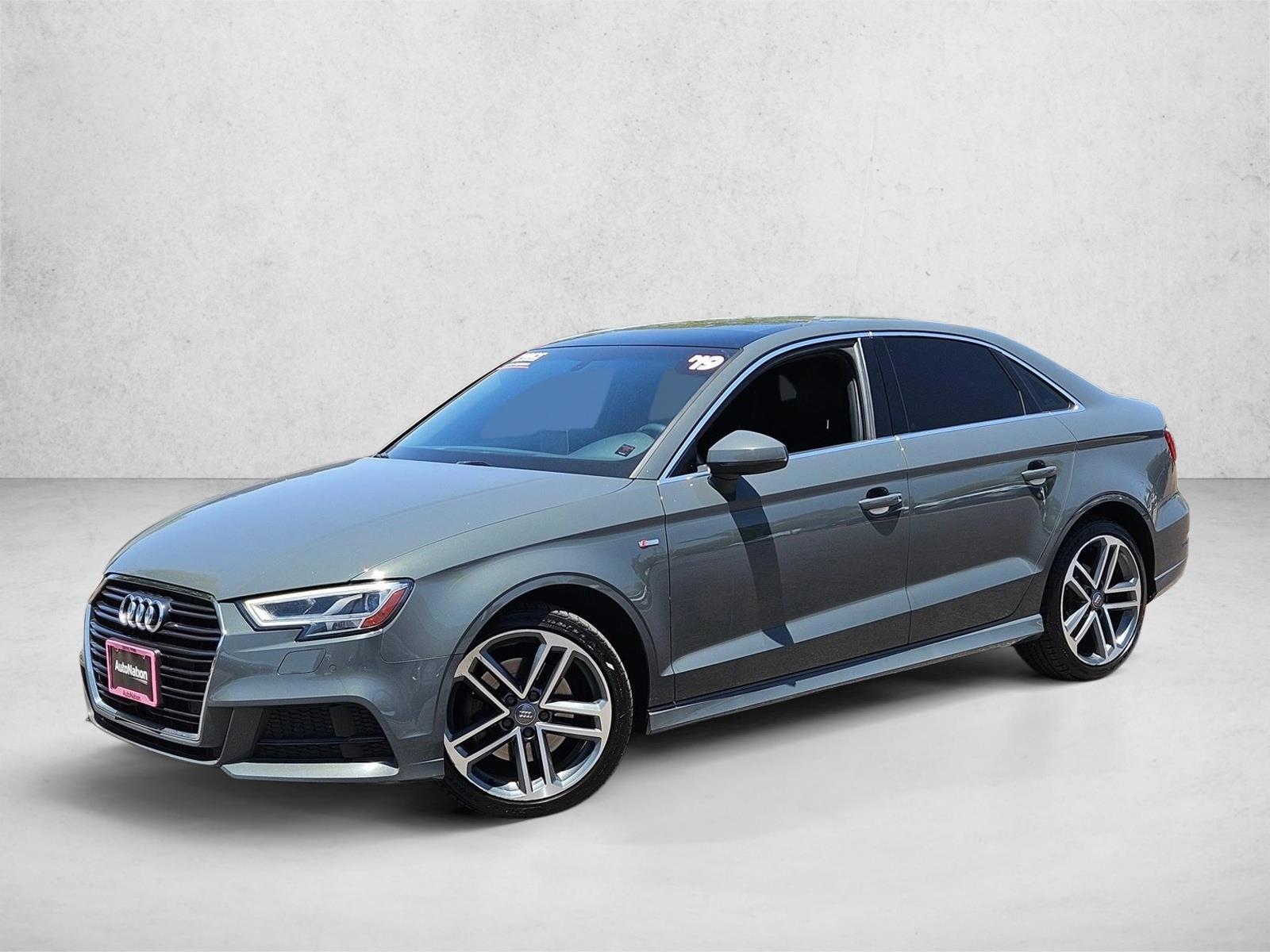 Thumbnail: 2019 Audi A3 - 1
