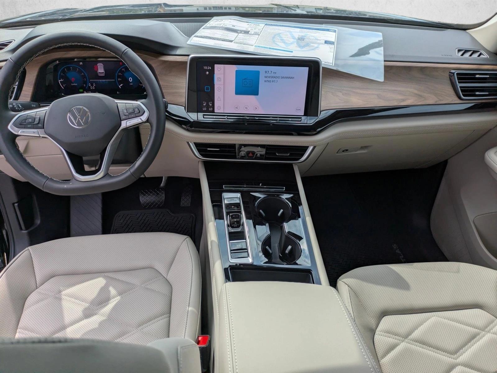Thumbnail: 2026 Volkswagen Atlas - 4