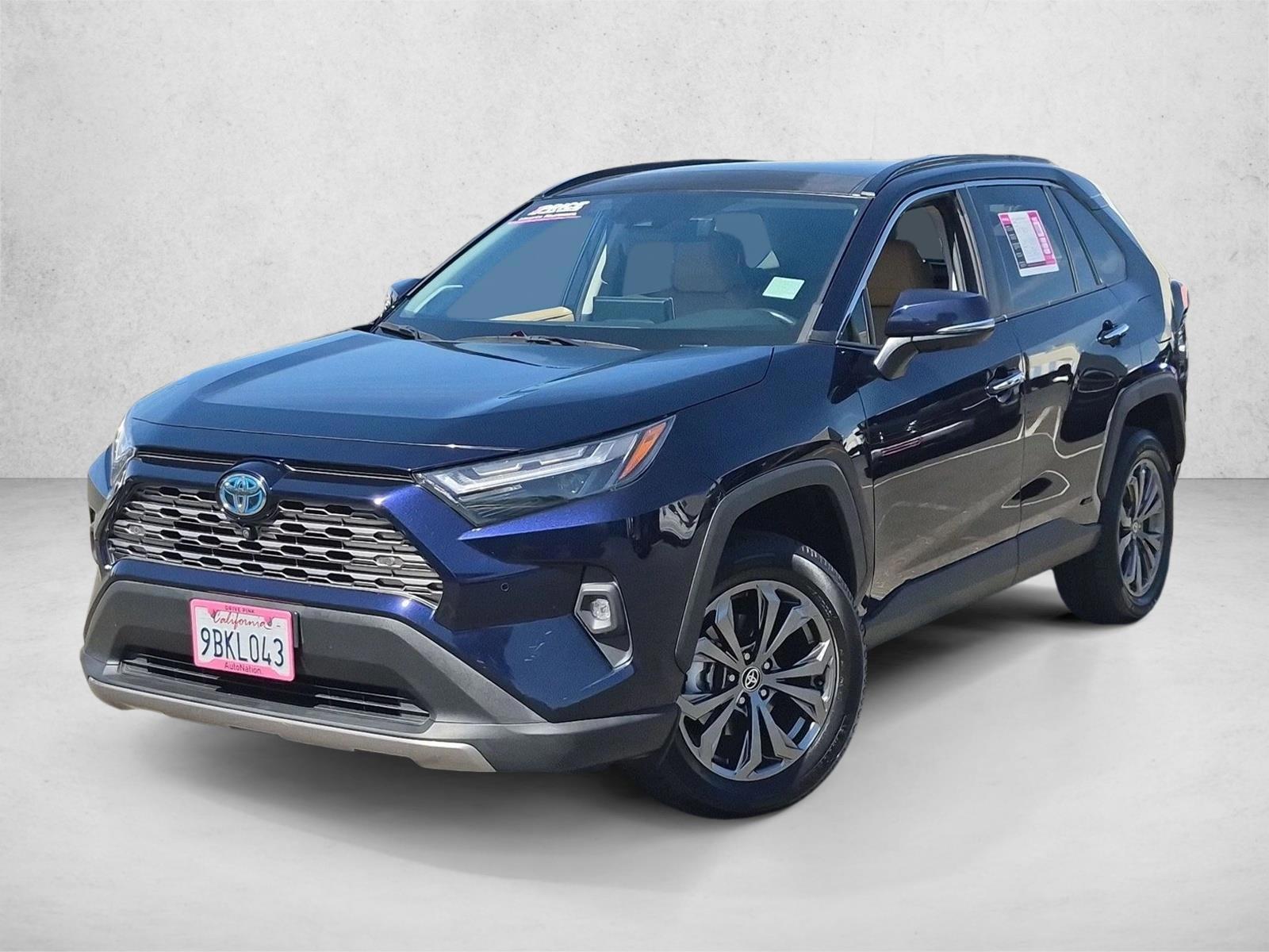 Thumbnail: 2022 Toyota RAV4 - 1