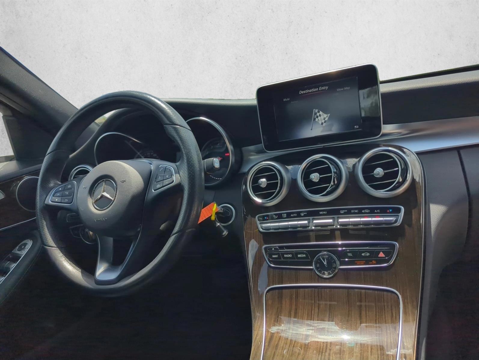 Thumbnail: 2018 Mercedes-Benz C-Class - 3
