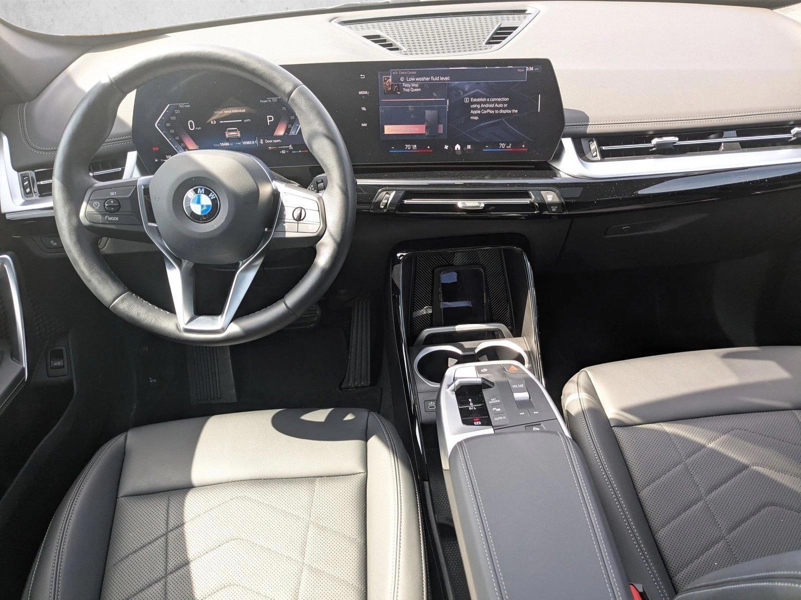 Thumbnail: 2026 BMW X1 - 3