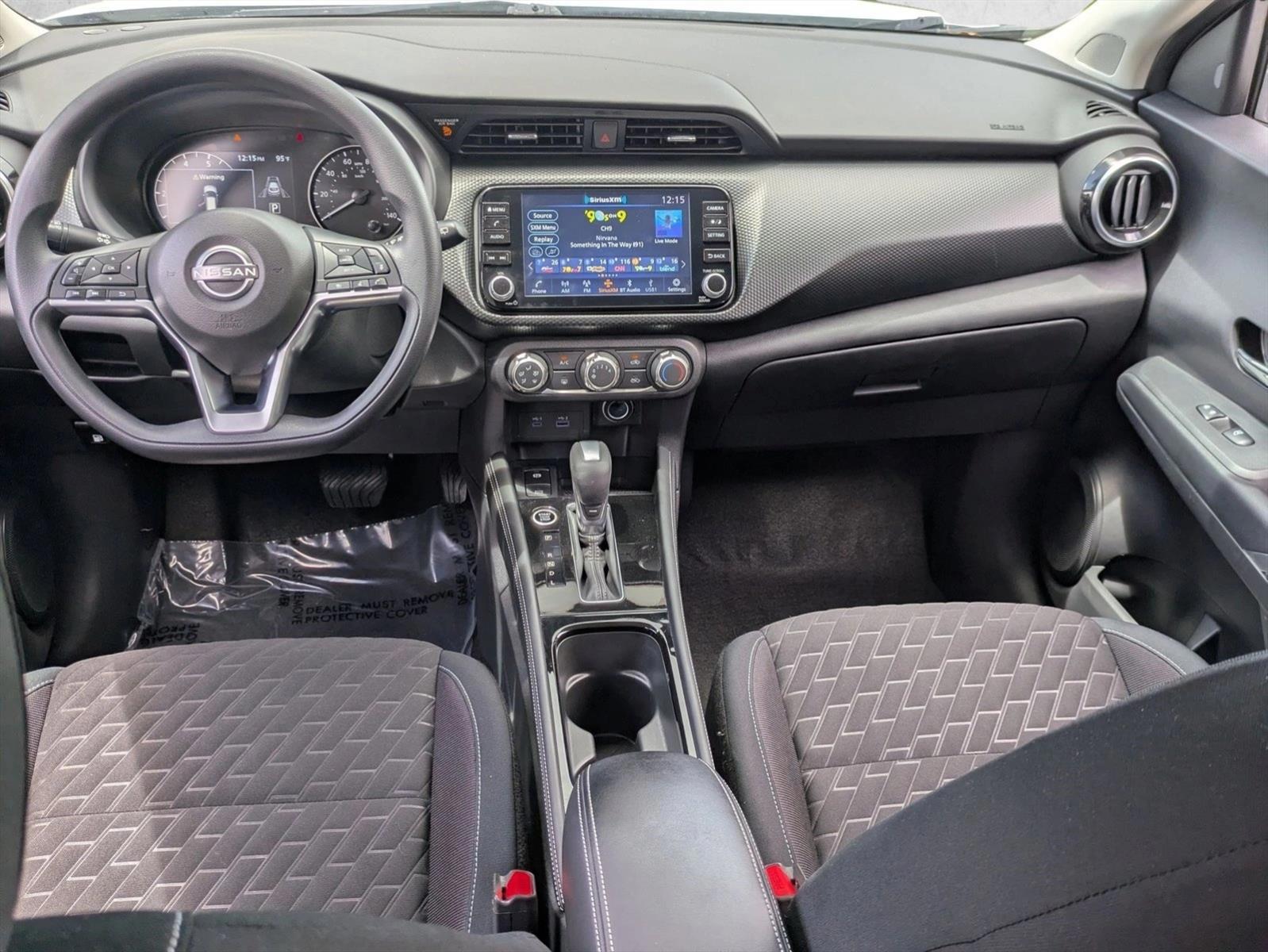 Thumbnail: 2023 Nissan Kicks - 3