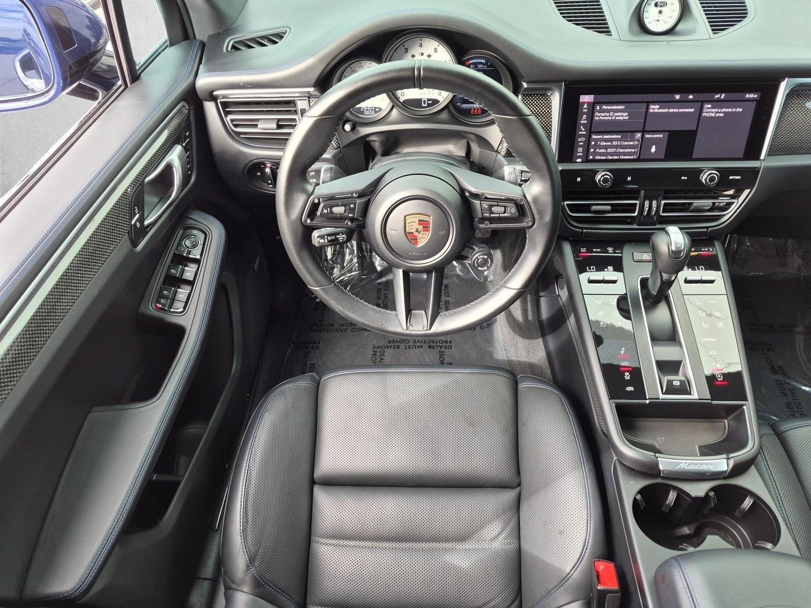 Thumbnail: 2023 Porsche Macan - 4