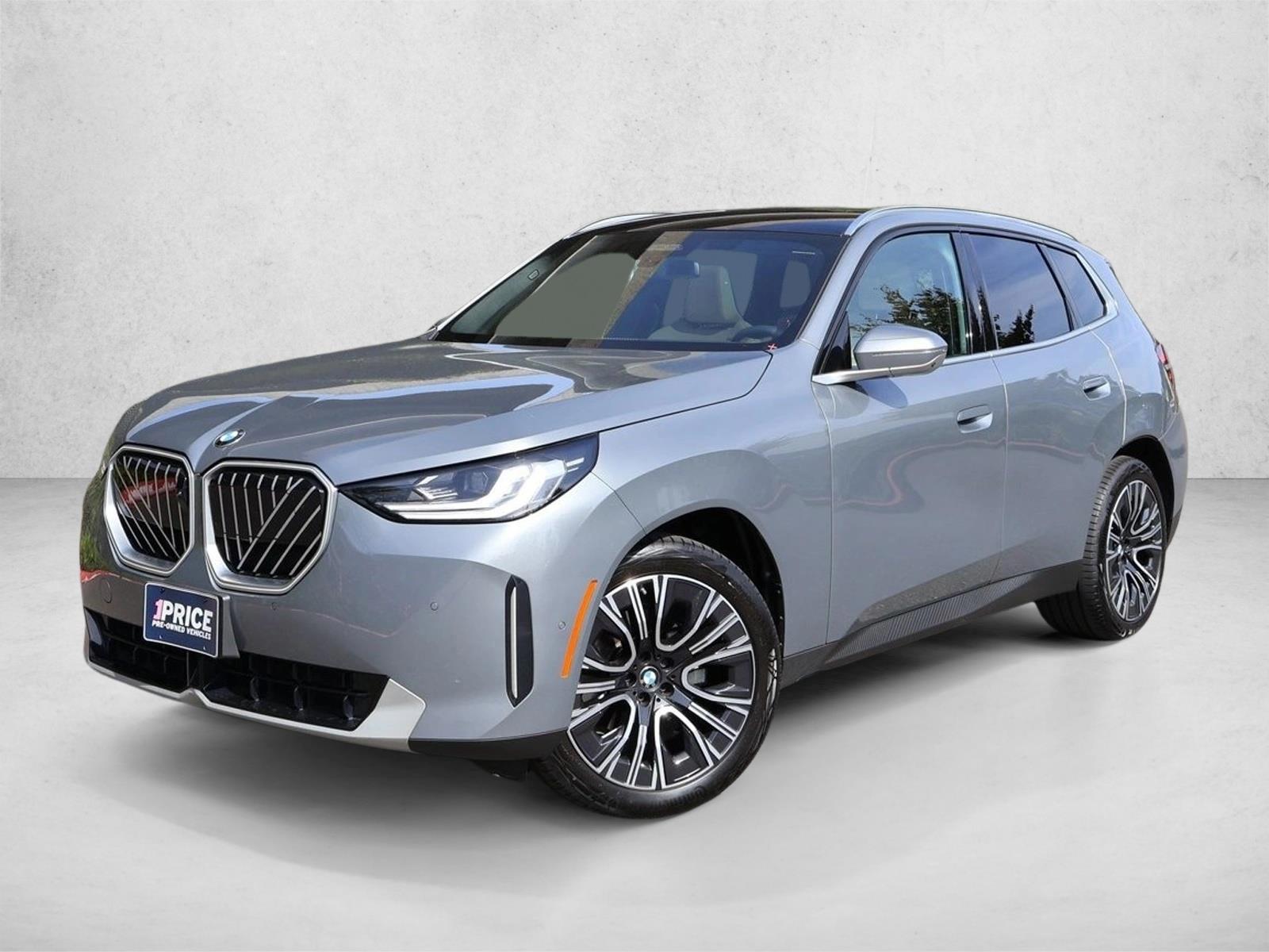 Thumbnail: 2026 BMW X3 - 1