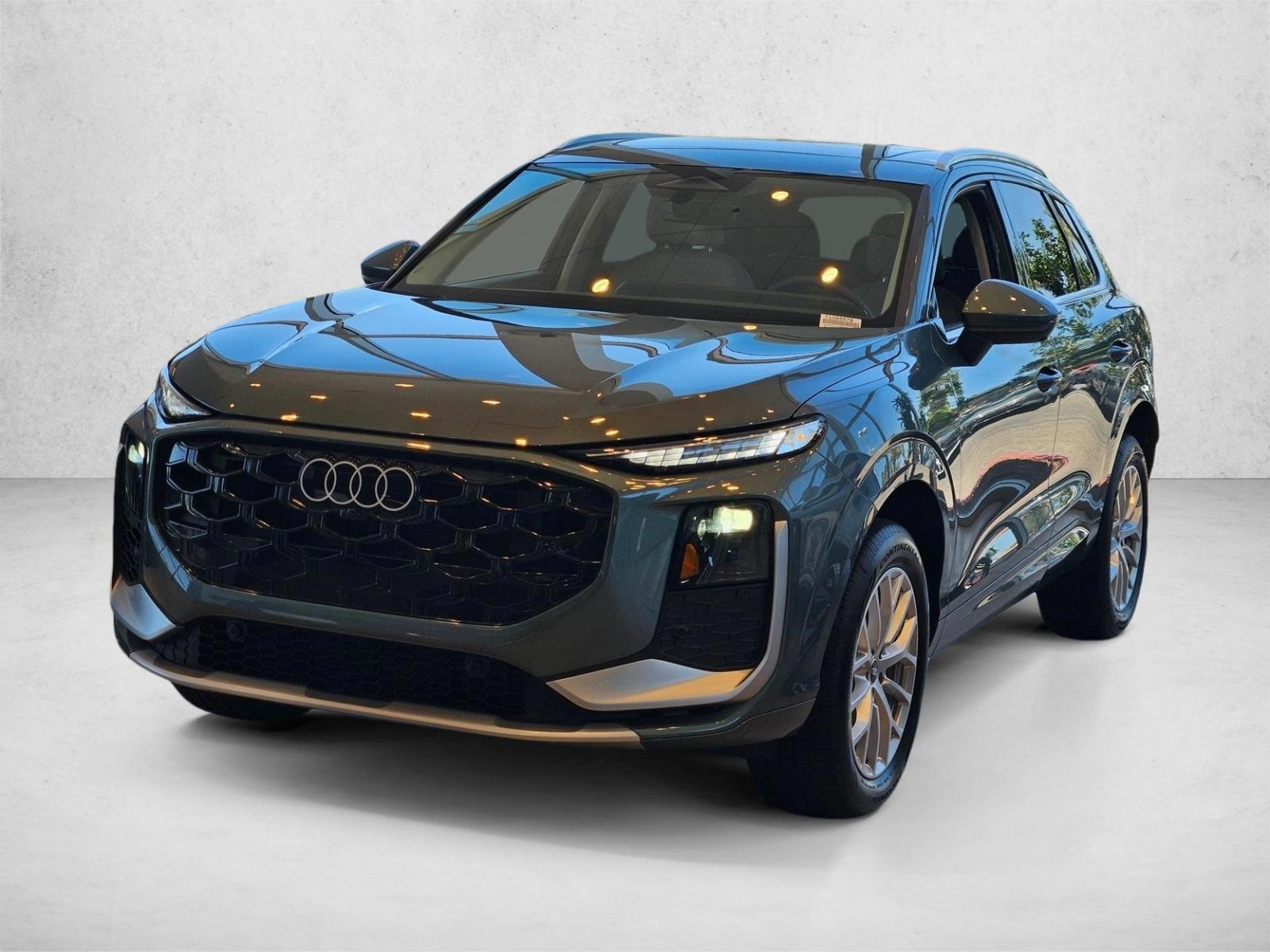 Thumbnail: 2026 Audi Q3 - 1