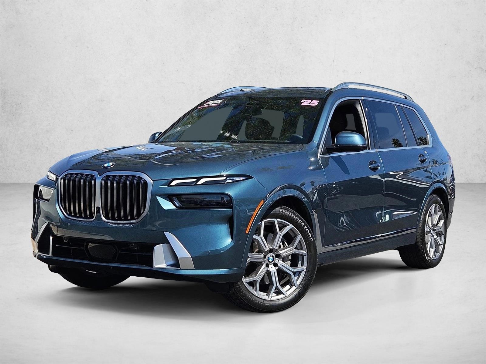 Thumbnail: 2025 BMW X7 - 1
