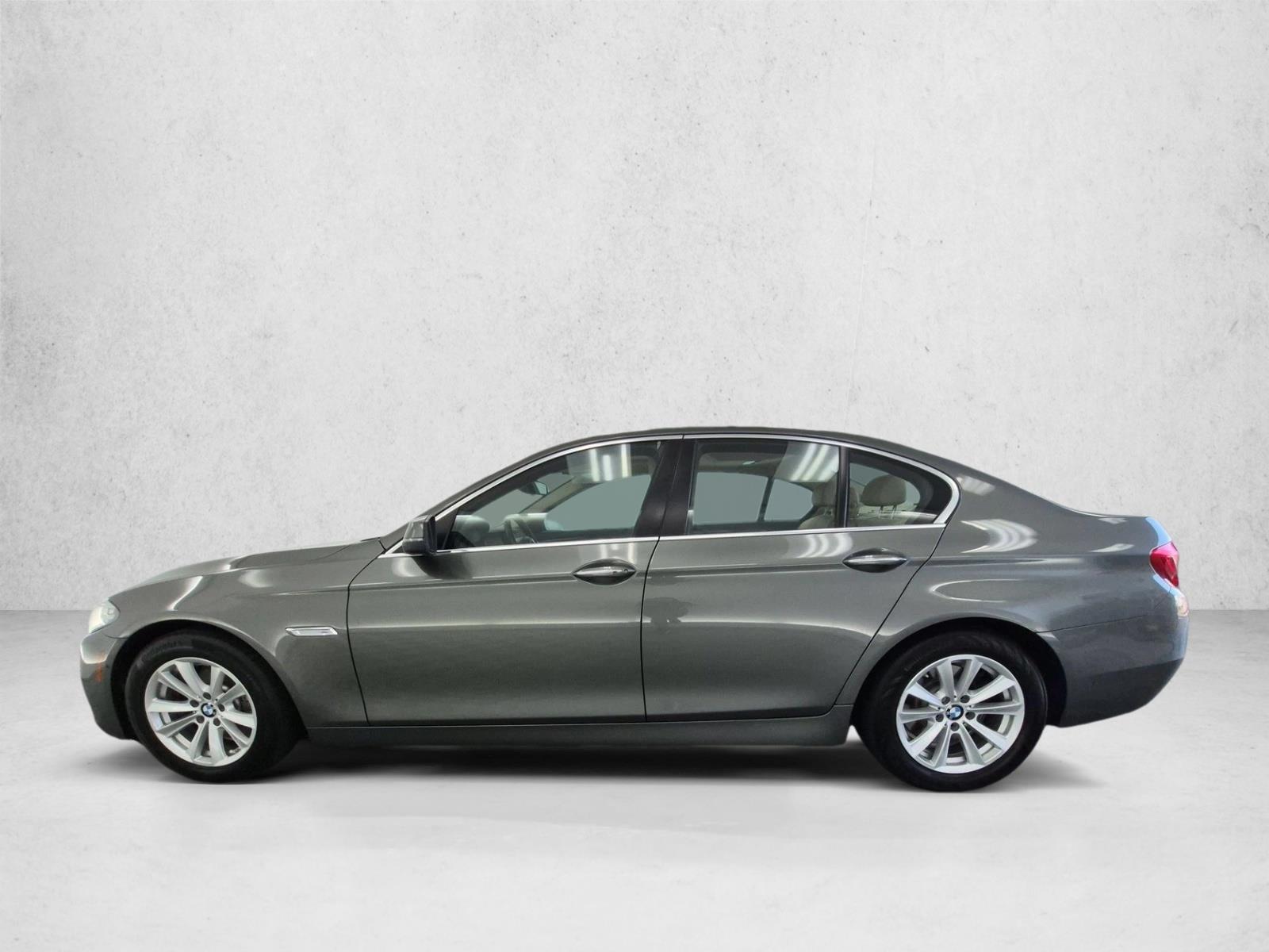Thumbnail: 2015 BMW 5 Series - 2