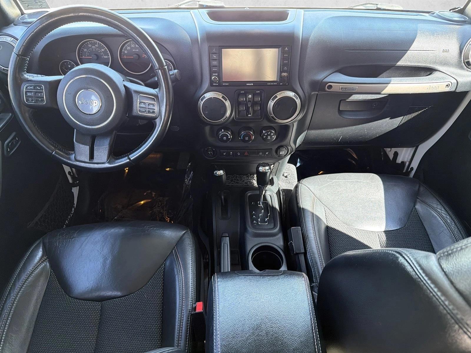 Thumbnail: 2016 Jeep Wrangler - 3