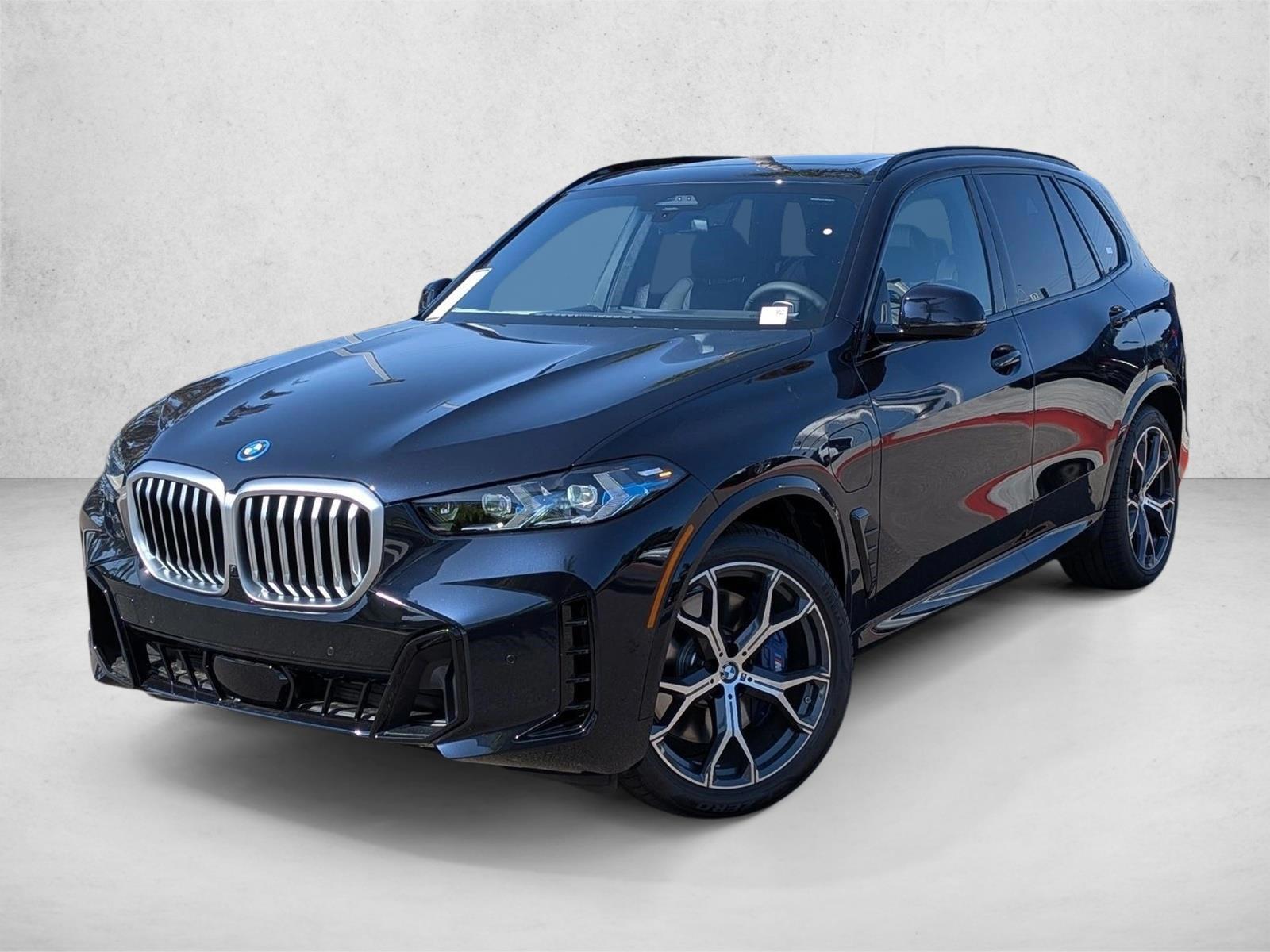 Thumbnail: 2026 BMW X5 - 1