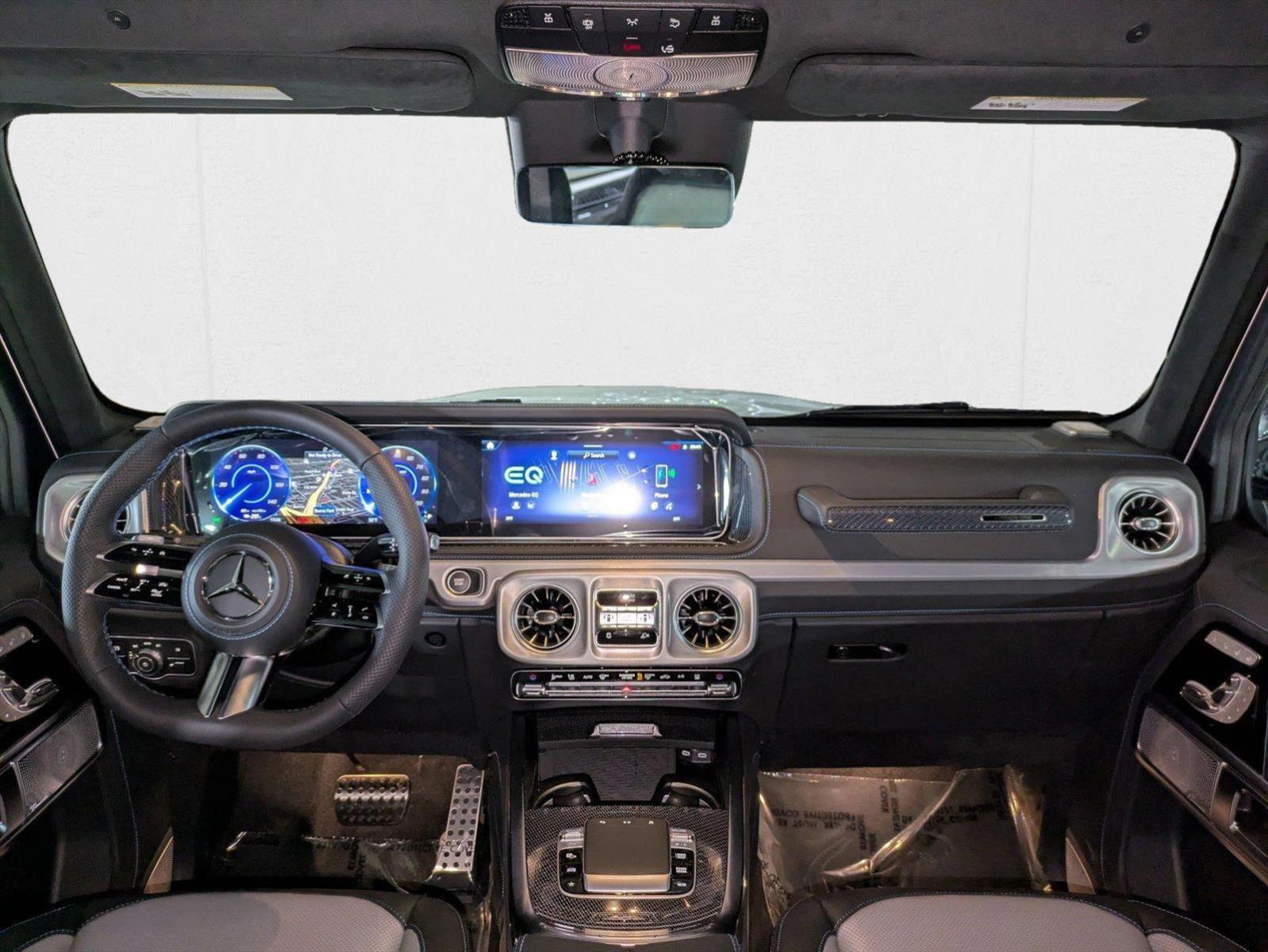 Thumbnail: 2025 Mercedes-Benz G-Class - 3