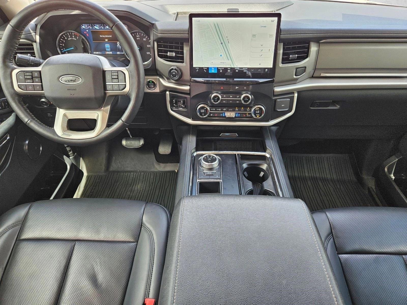 Thumbnail: 2022 Ford Expedition - 4